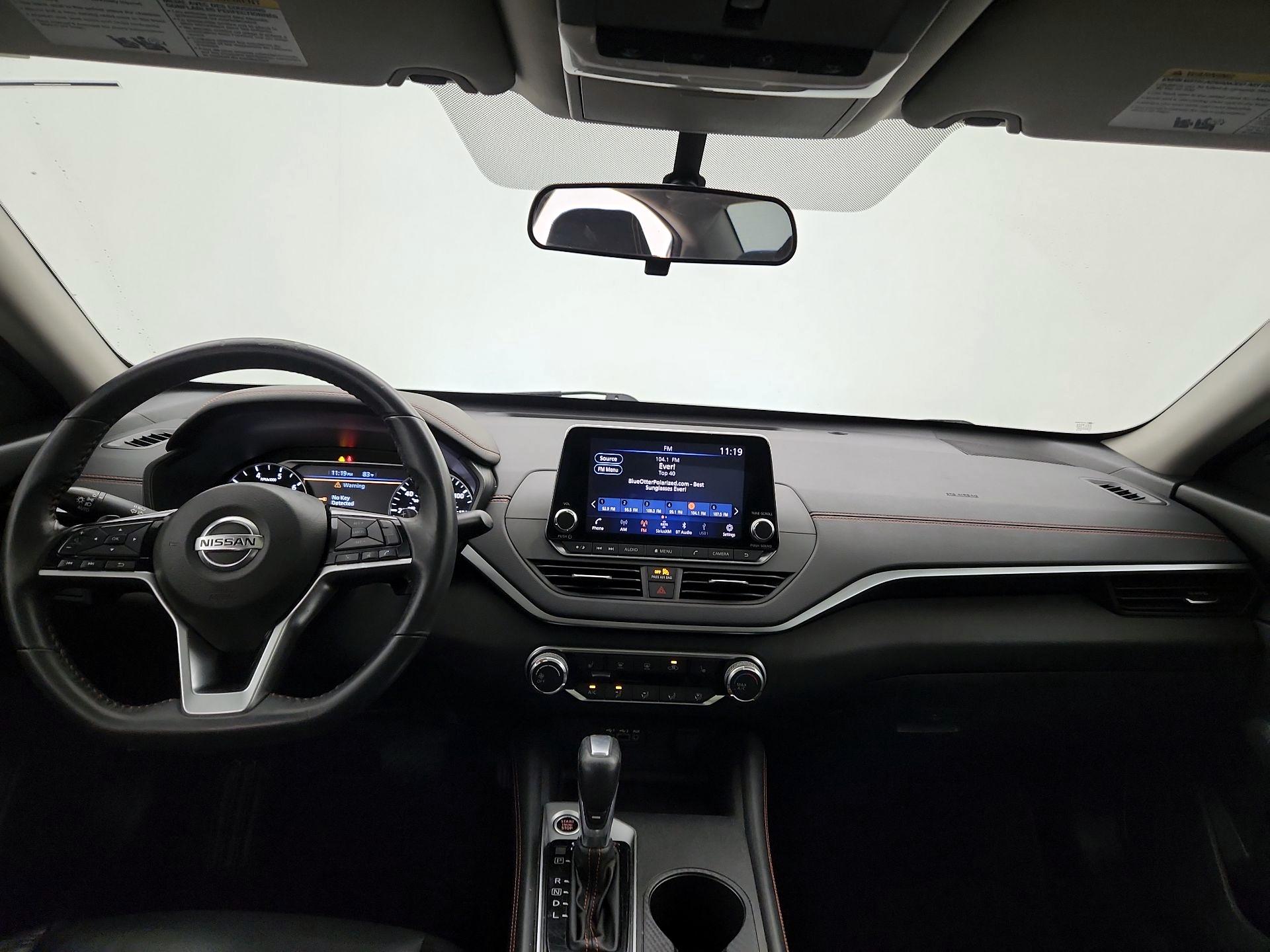 Thumbnail: 2019 Nissan Altima - 9