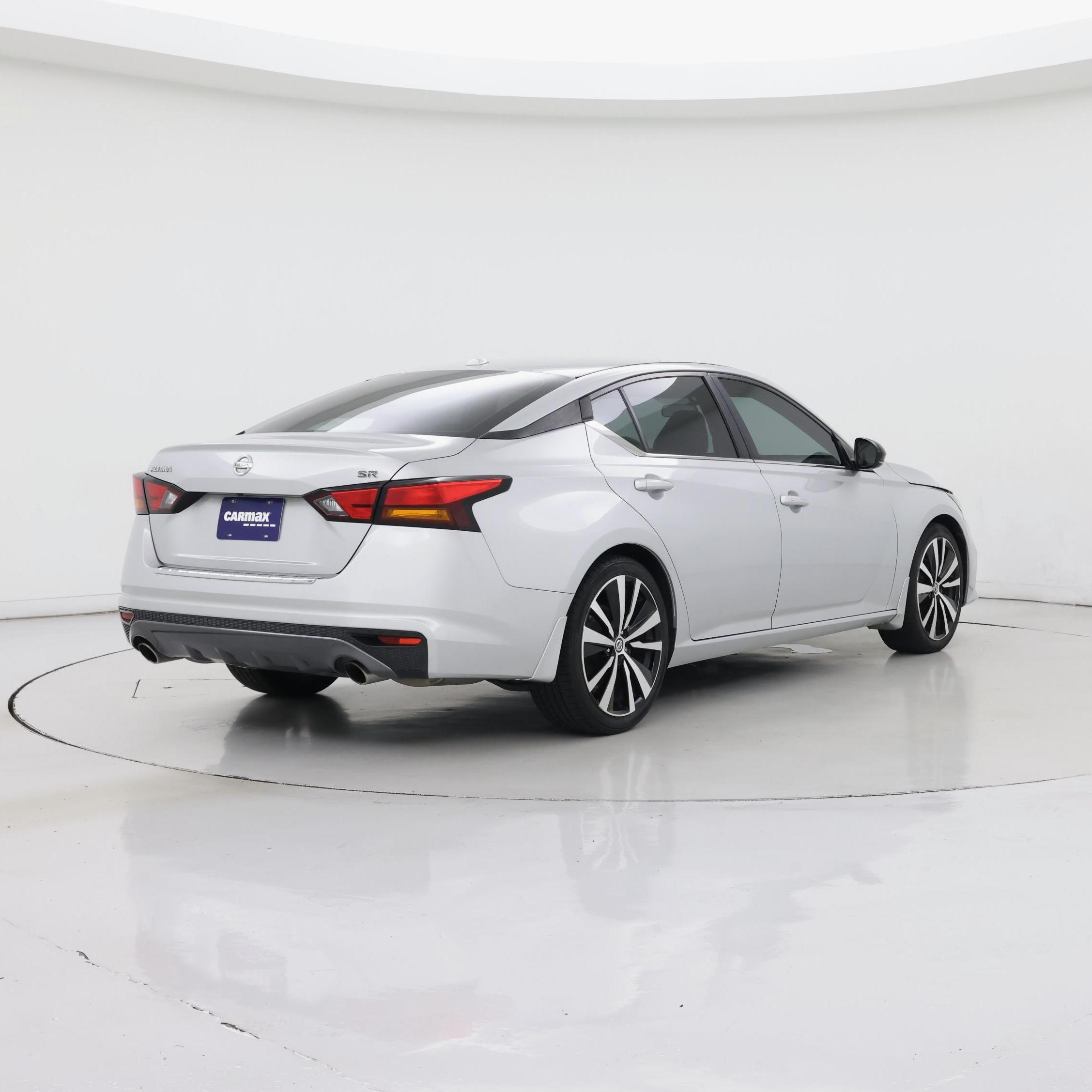 Thumbnail: 2019 Nissan Altima - 8