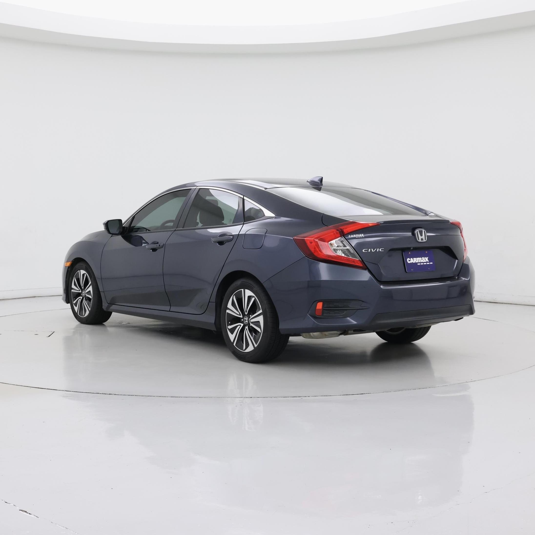 Thumbnail: 2016 Honda Civic - 2