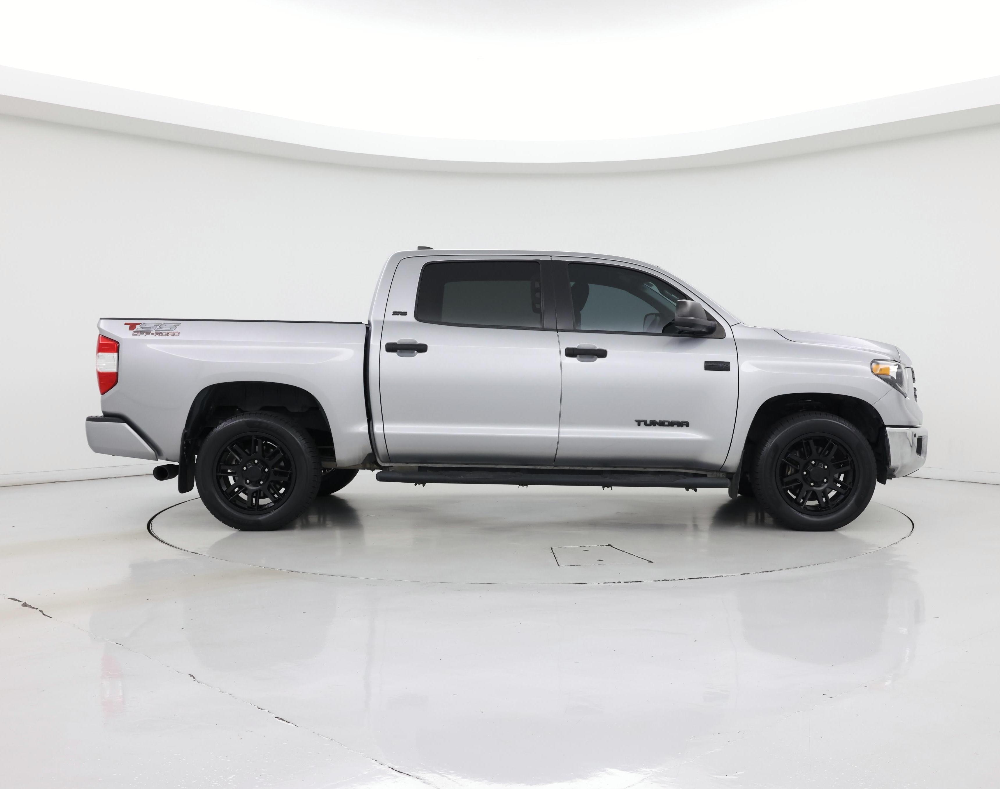 Thumbnail: 2021 Toyota Tundra - 7