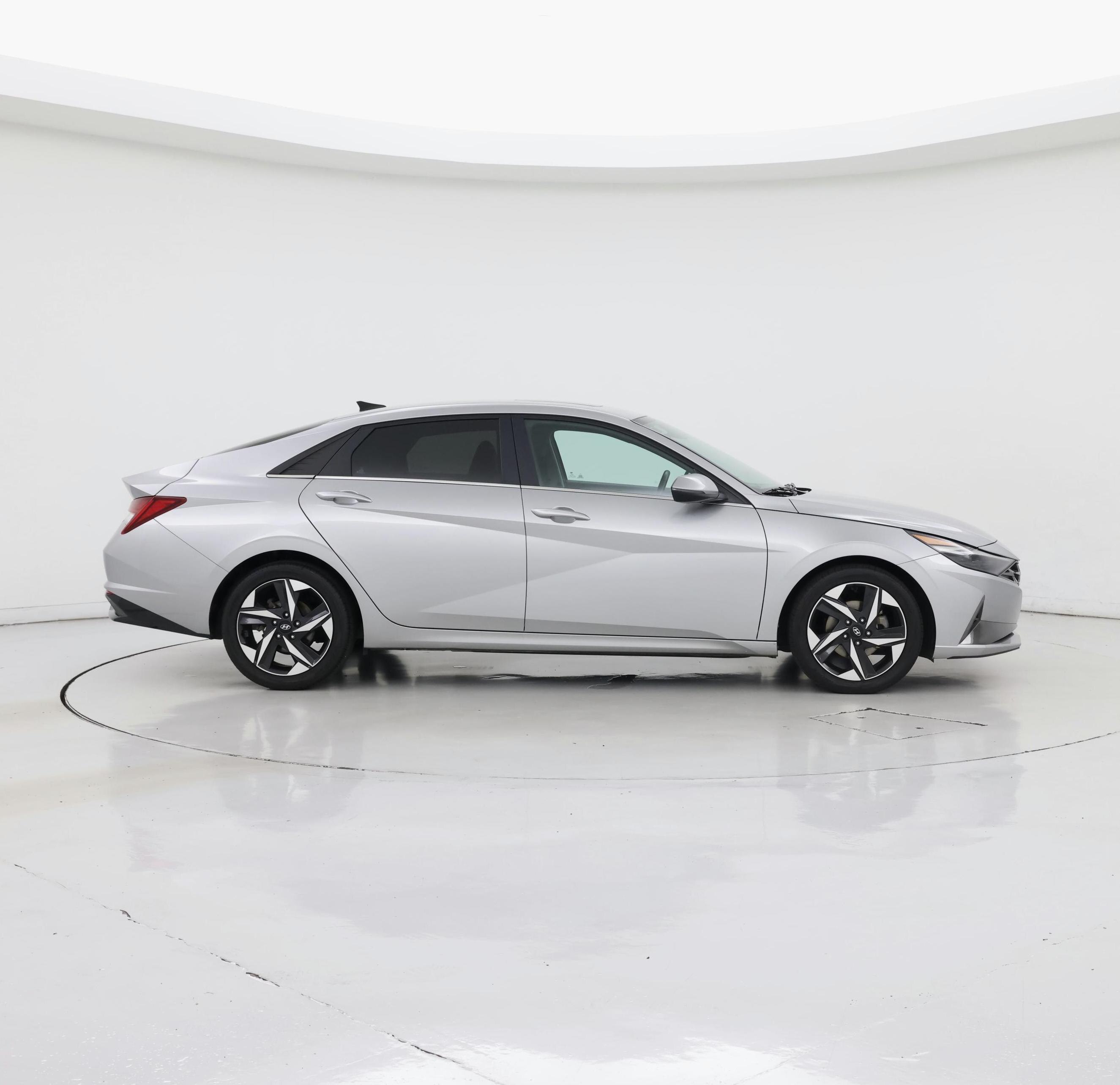 Thumbnail: 2022 Hyundai Elantra - 7