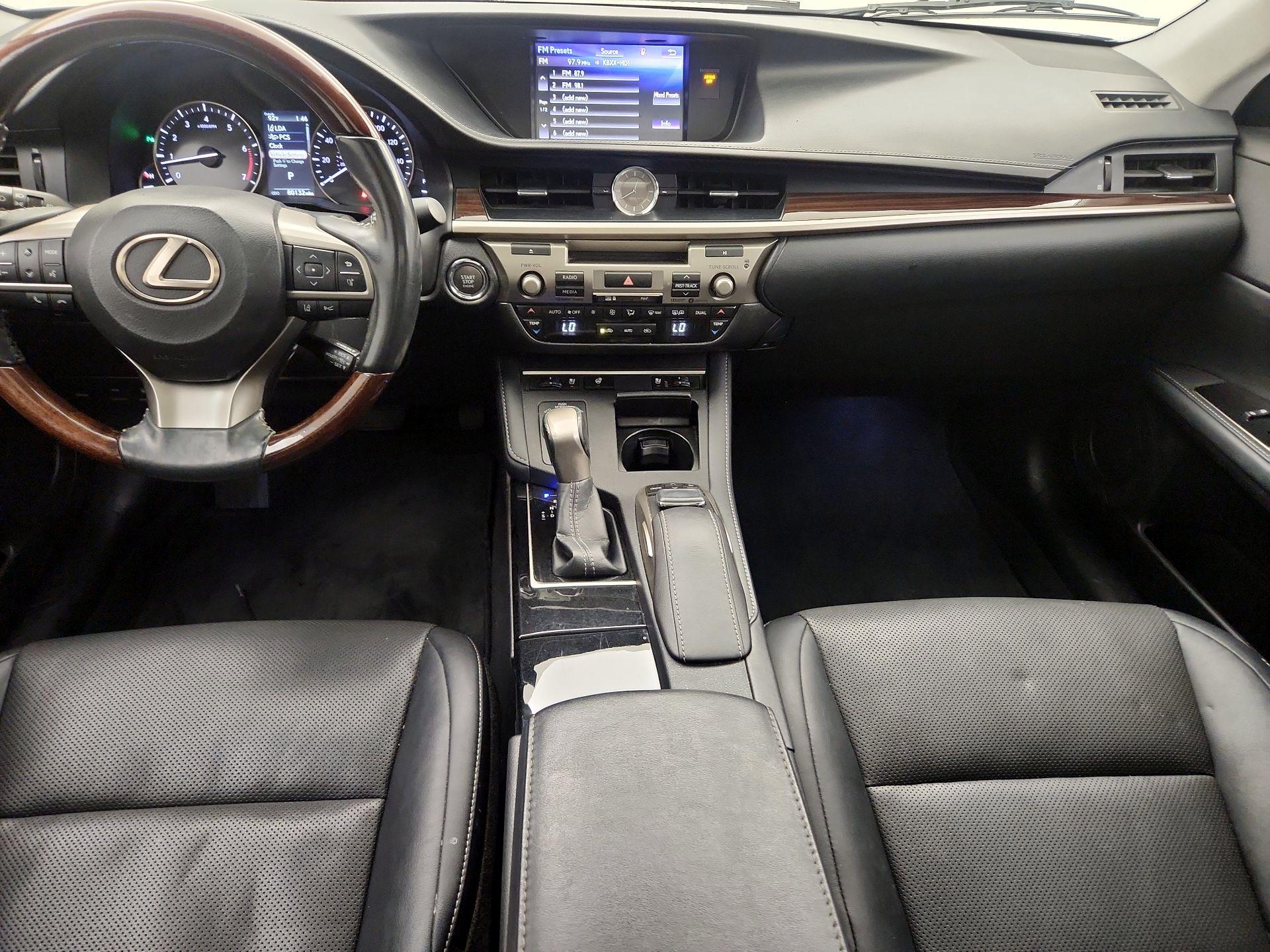 Thumbnail: 2017 Lexus ES - 9
