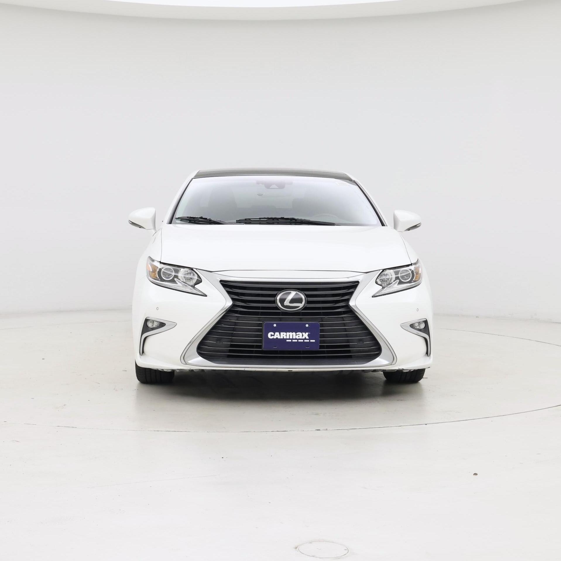 Thumbnail: 2017 Lexus ES - 5