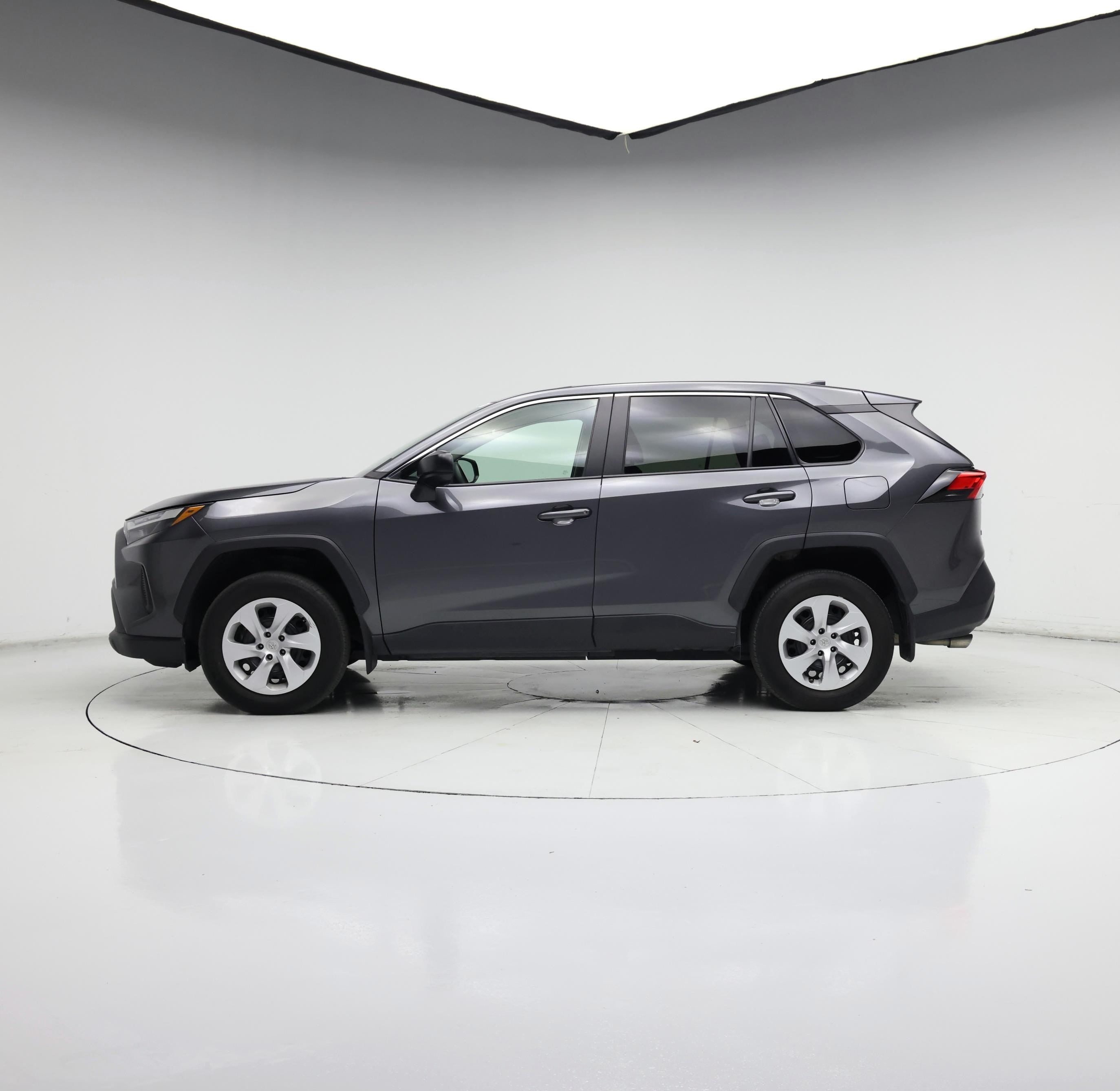 Thumbnail: 2023 Toyota RAV4 - 3