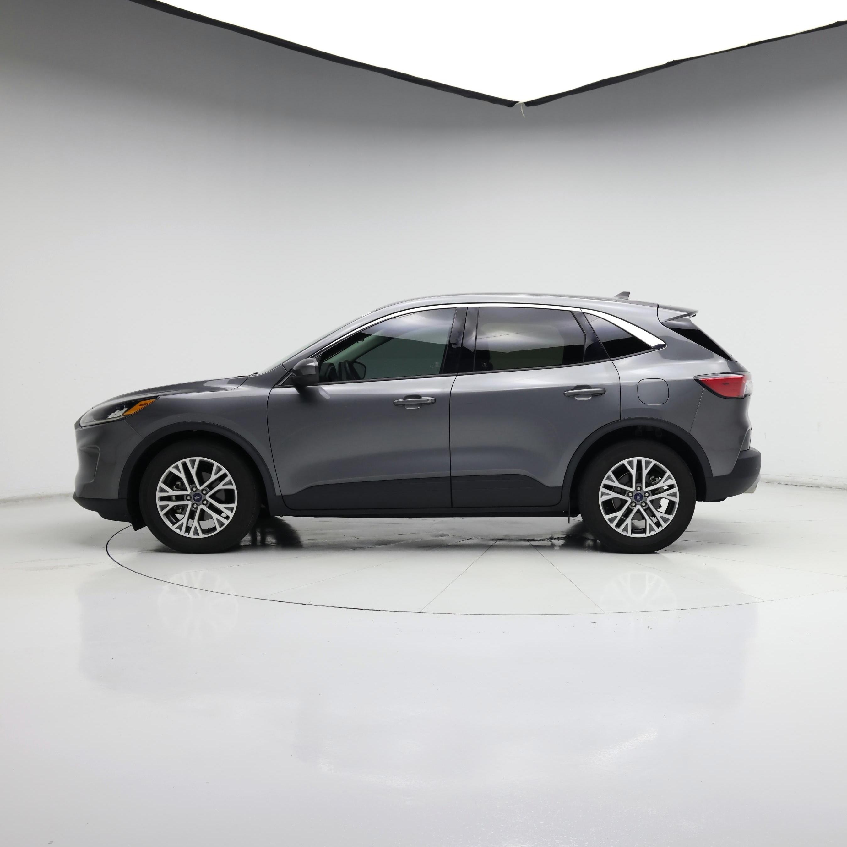 Thumbnail: 2022 Ford Escape - 3