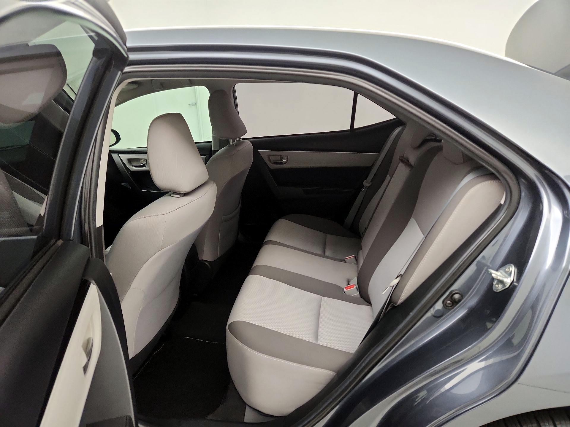 Thumbnail: 2018 Toyota Corolla - 19