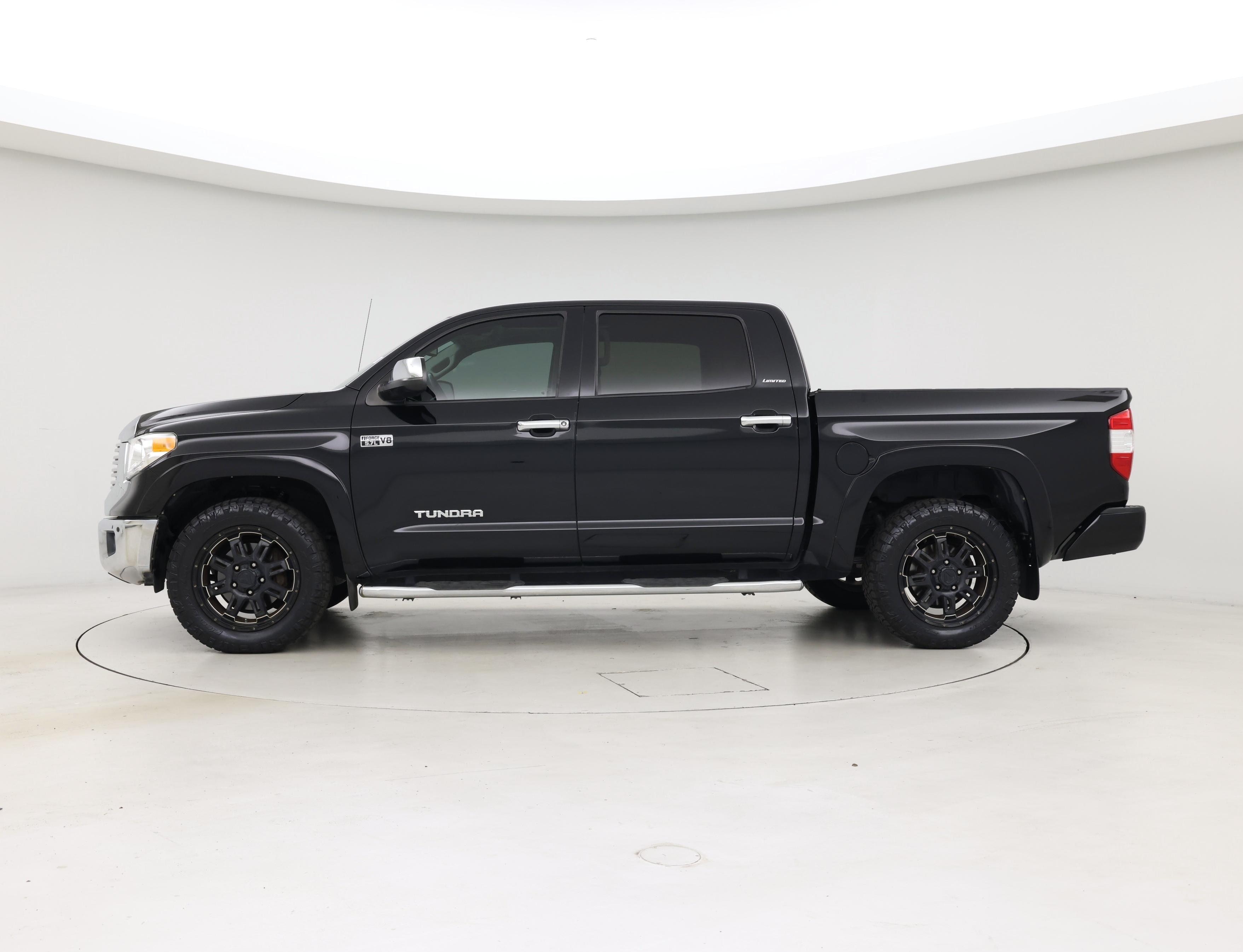Thumbnail: 2017 Toyota Tundra - 3