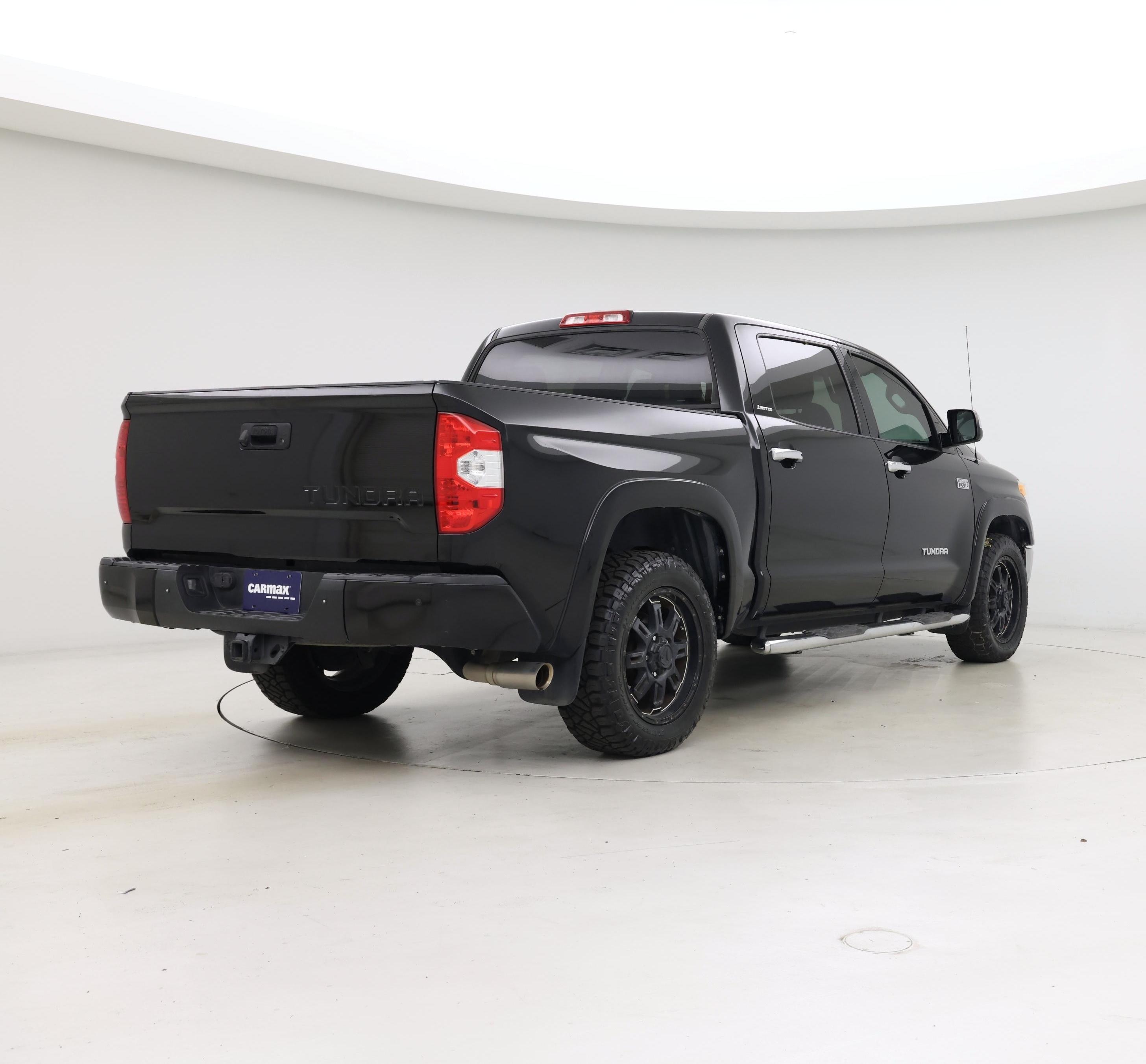 Thumbnail: 2017 Toyota Tundra - 8