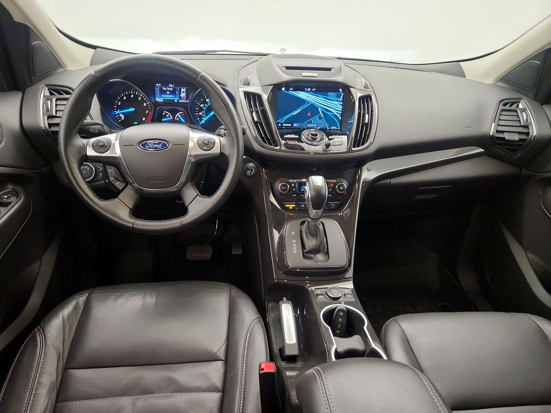Thumbnail: 2016 Ford Escape - 9