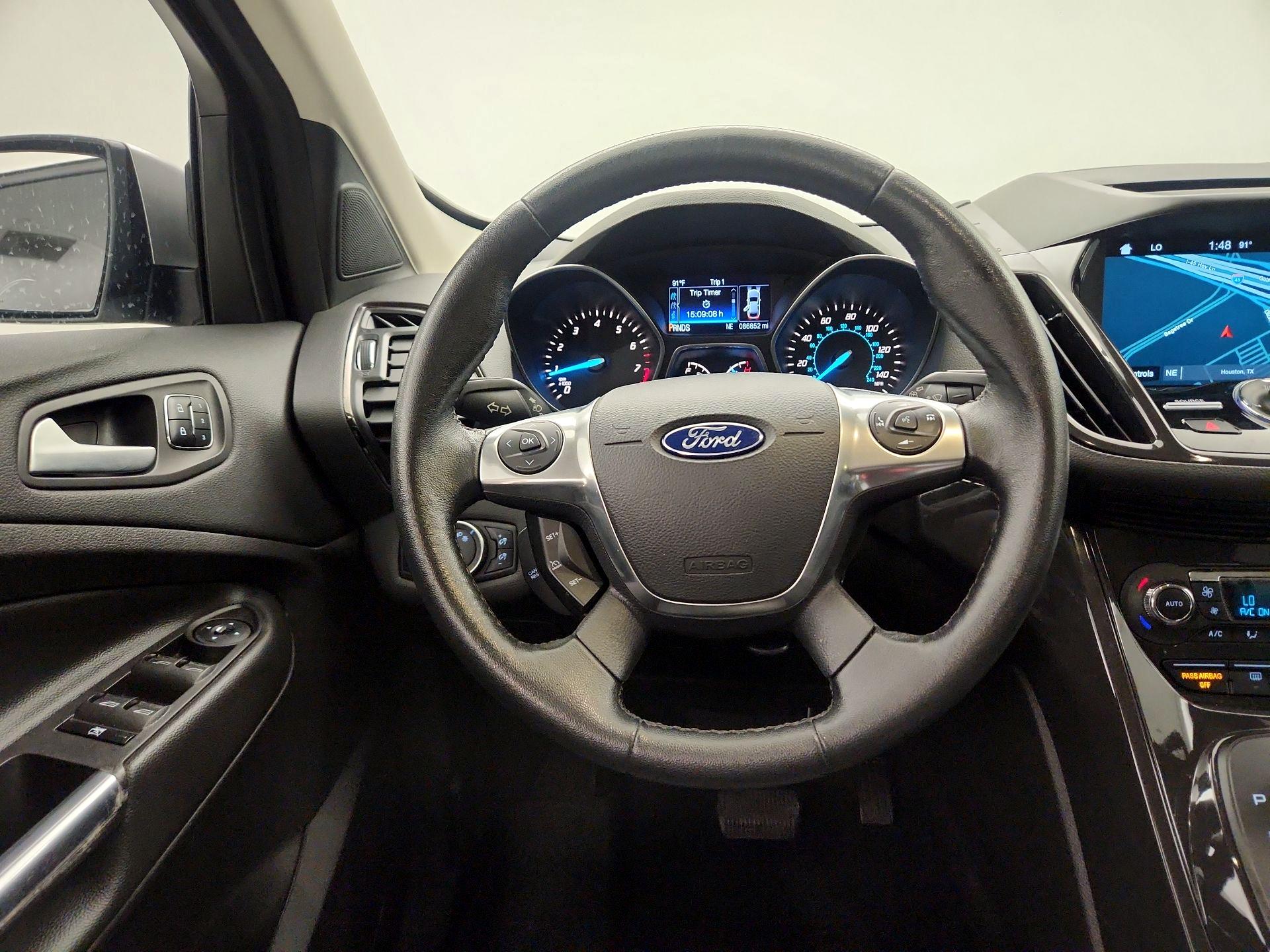 Thumbnail: 2016 Ford Escape - 10