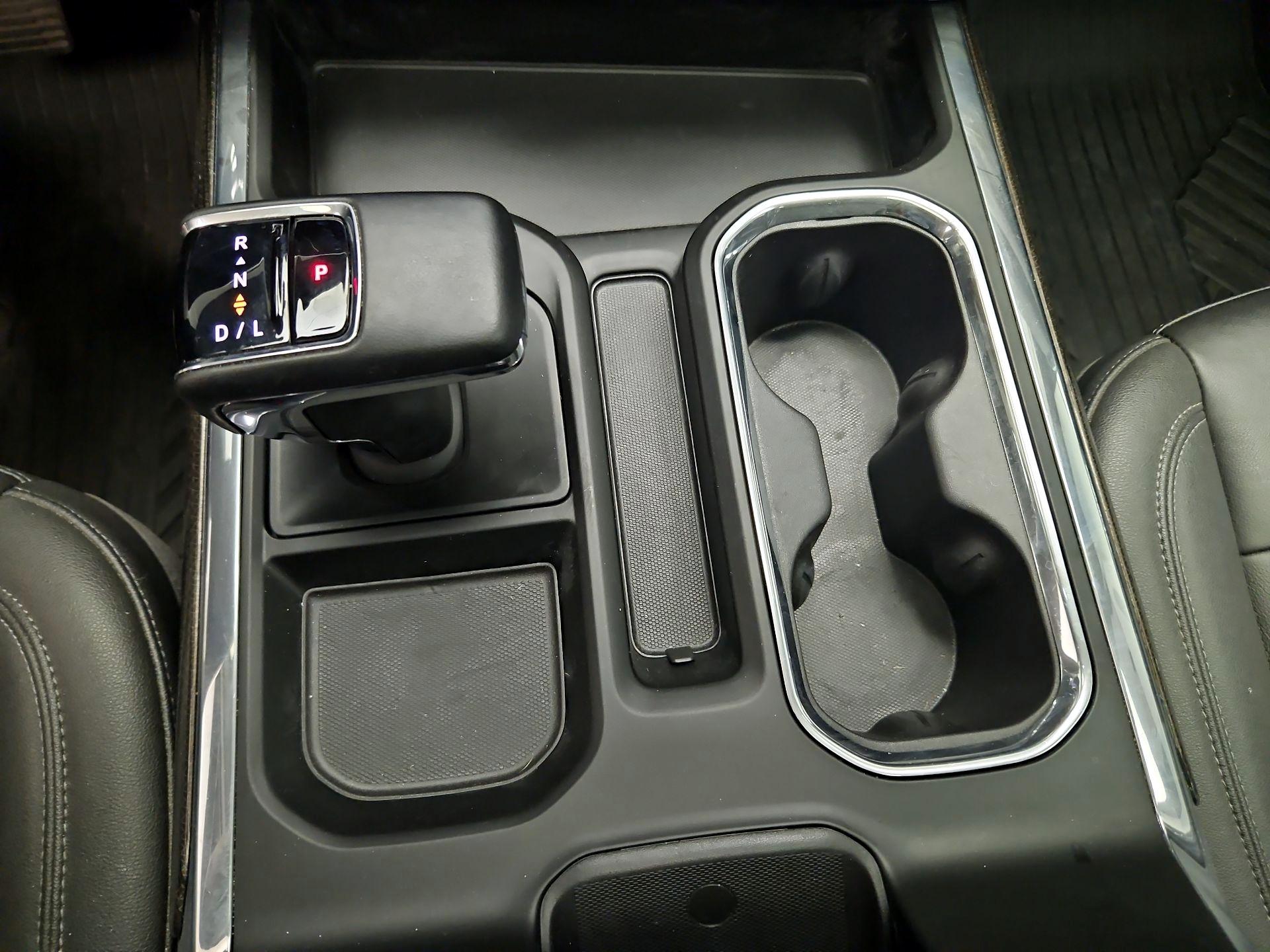 Thumbnail: 2023 Chevrolet Silverado 1500 - 17