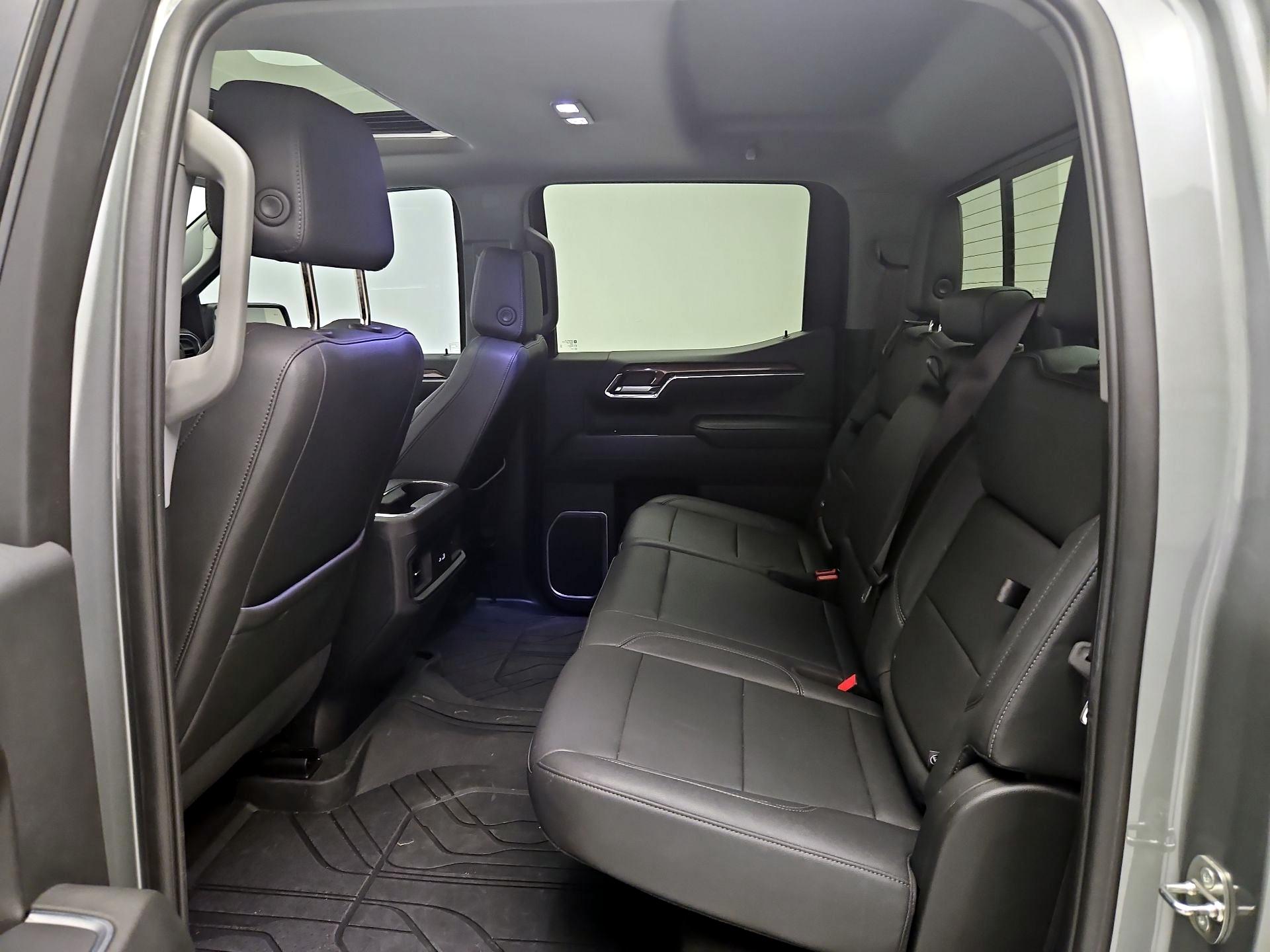 Thumbnail: 2023 Chevrolet Silverado 1500 - 20