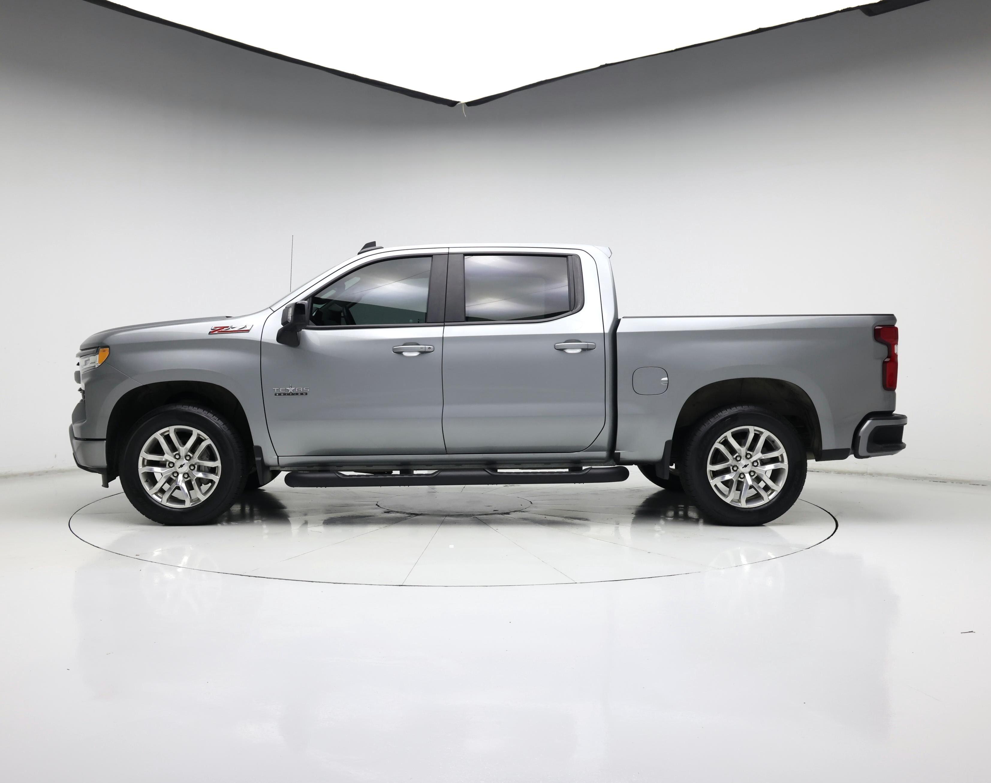 Thumbnail: 2023 Chevrolet Silverado 1500 - 3