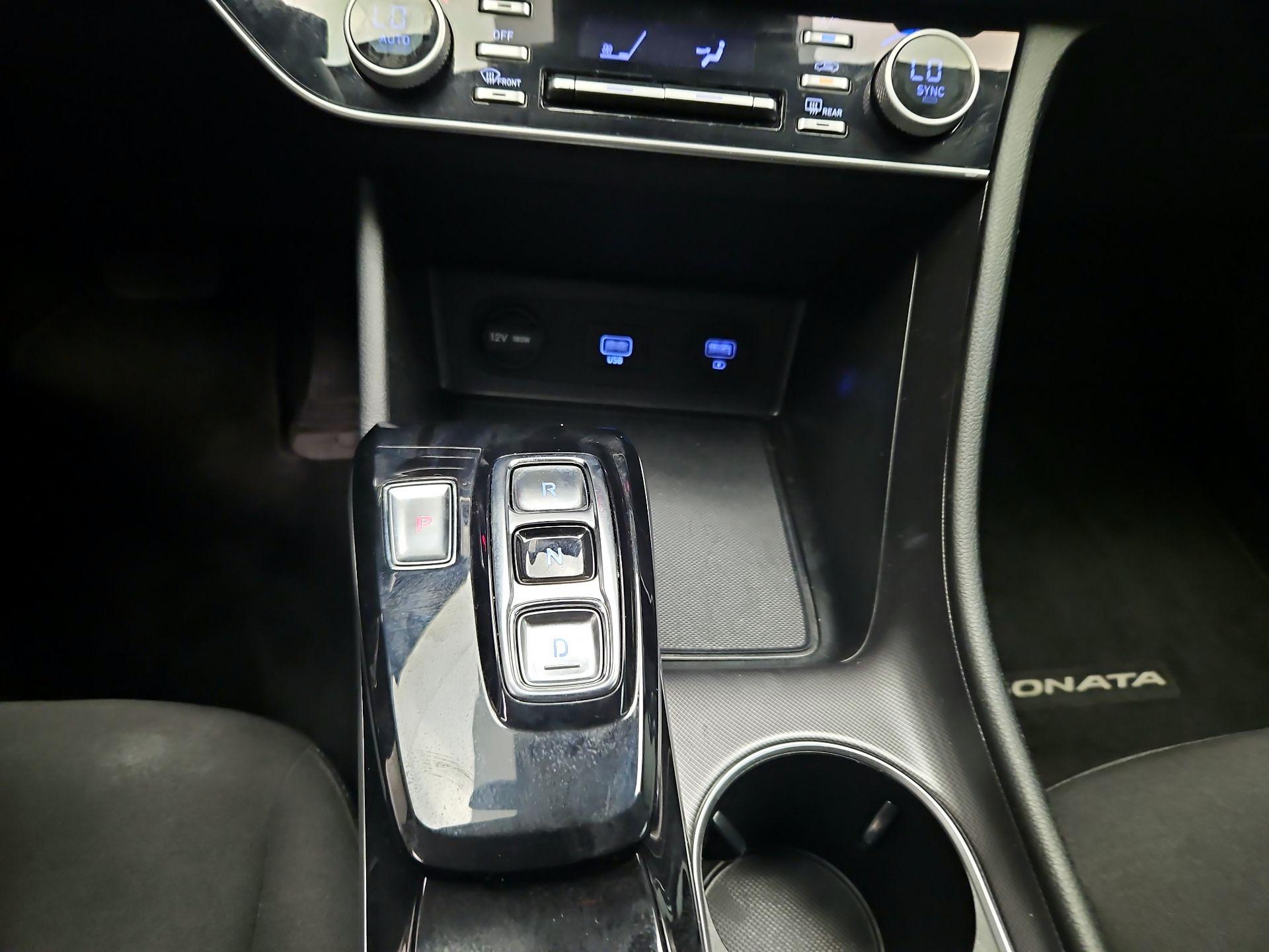 Thumbnail: 2022 Hyundai Sonata - 16