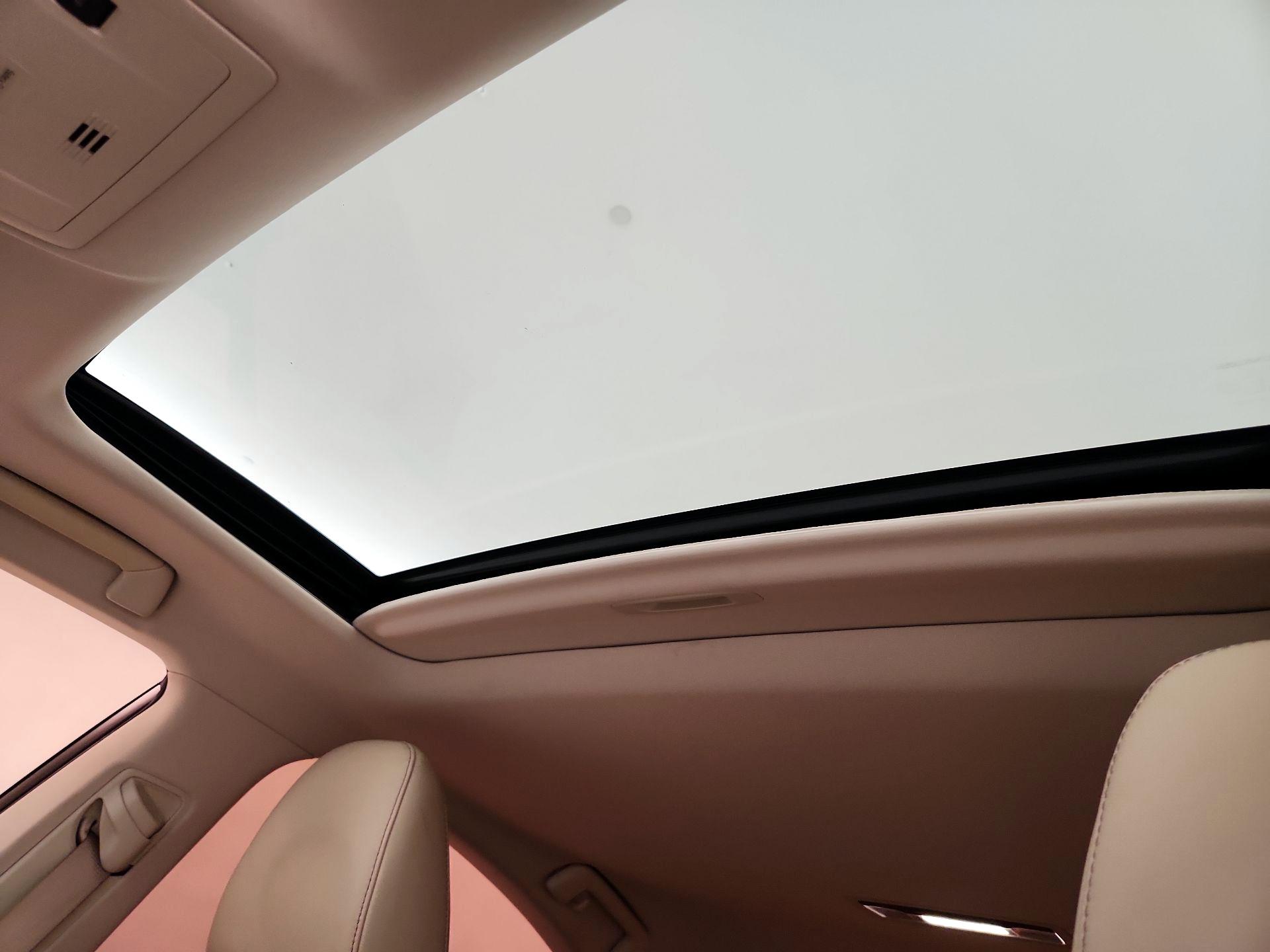 Thumbnail: 2016 Lexus ES - 20