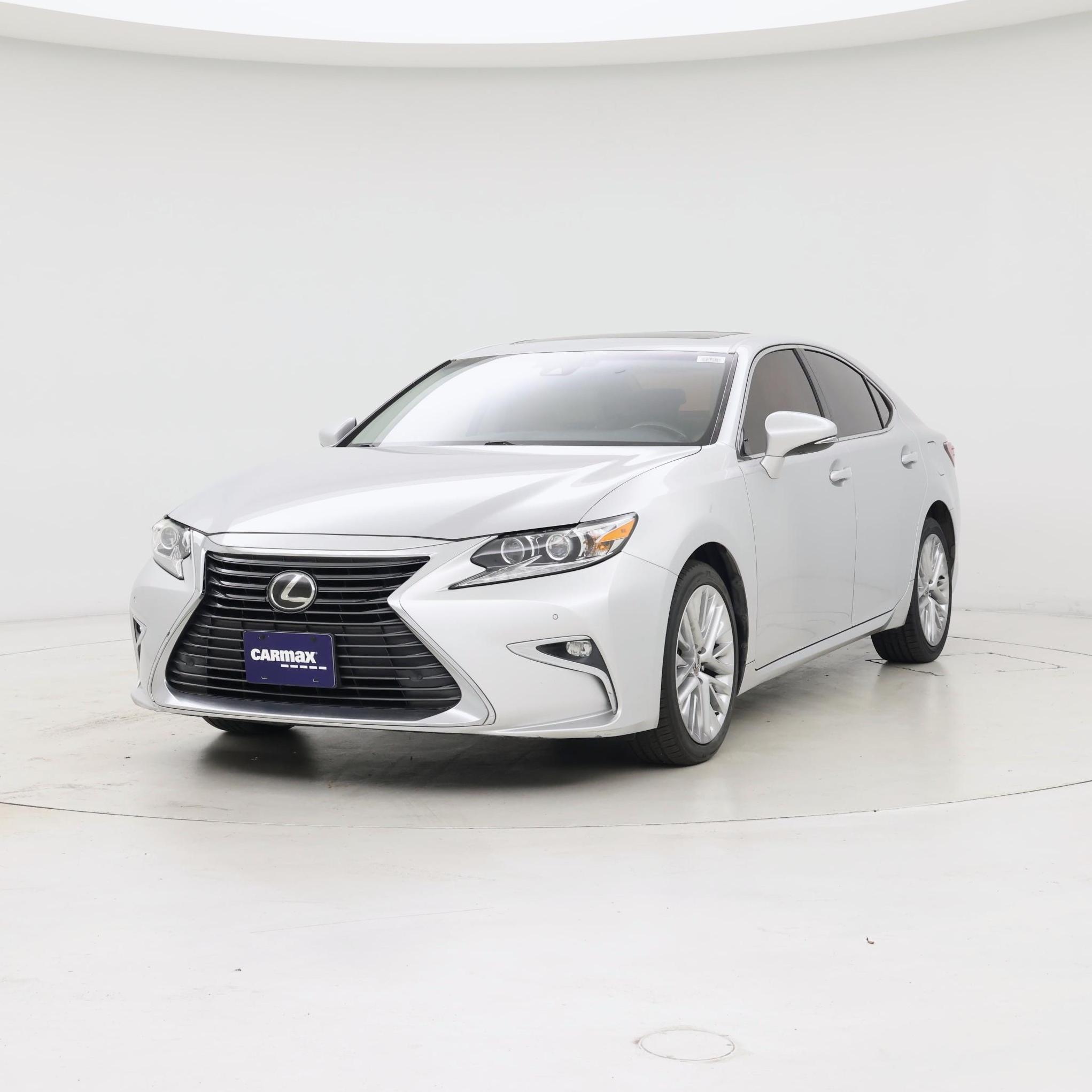 Thumbnail: 2016 Lexus ES - 4