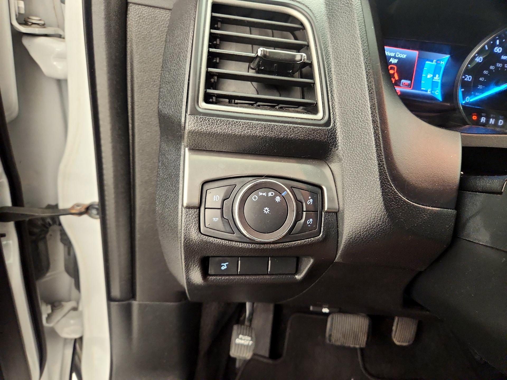 Thumbnail: 2019 Ford Explorer - 13