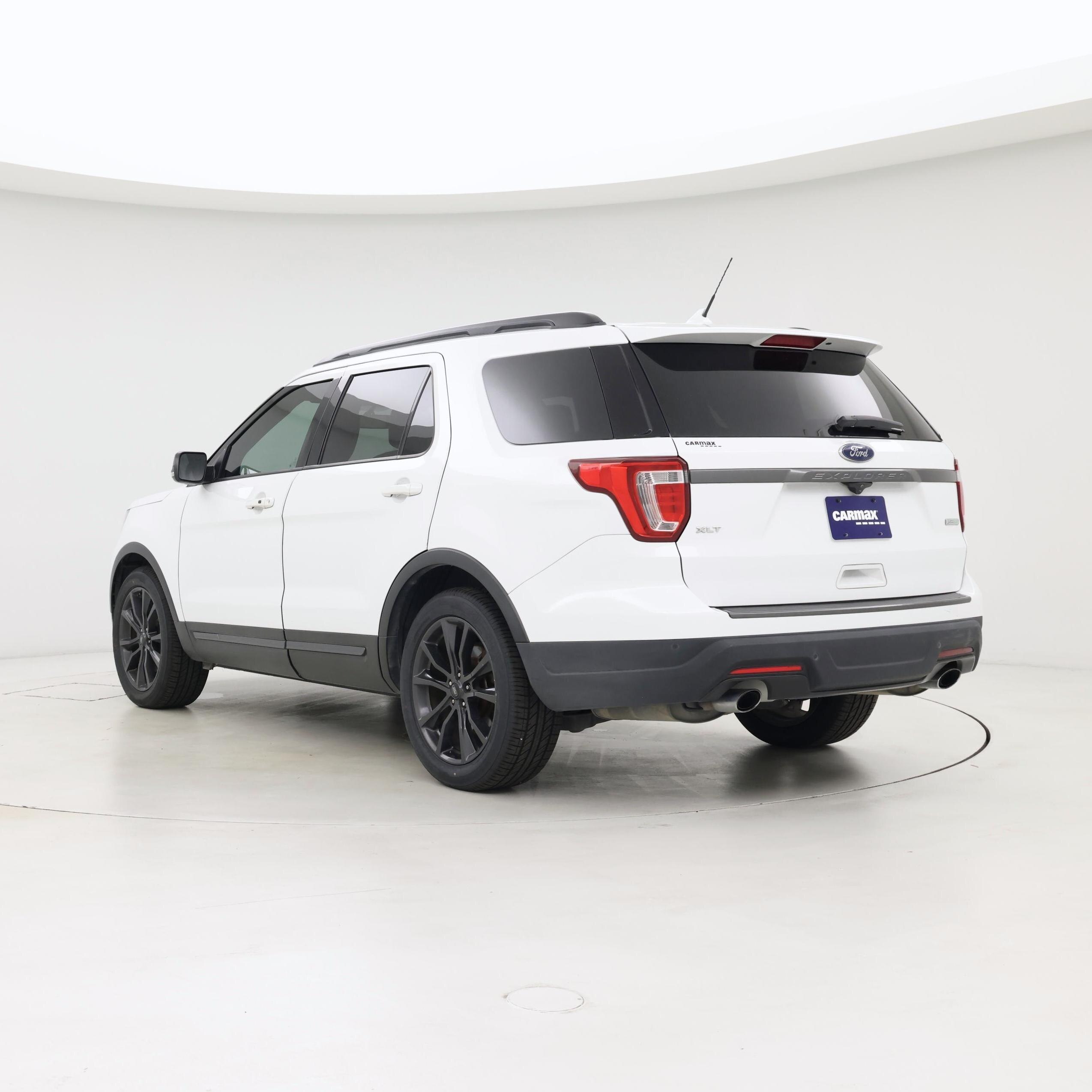 Thumbnail: 2019 Ford Explorer - 2
