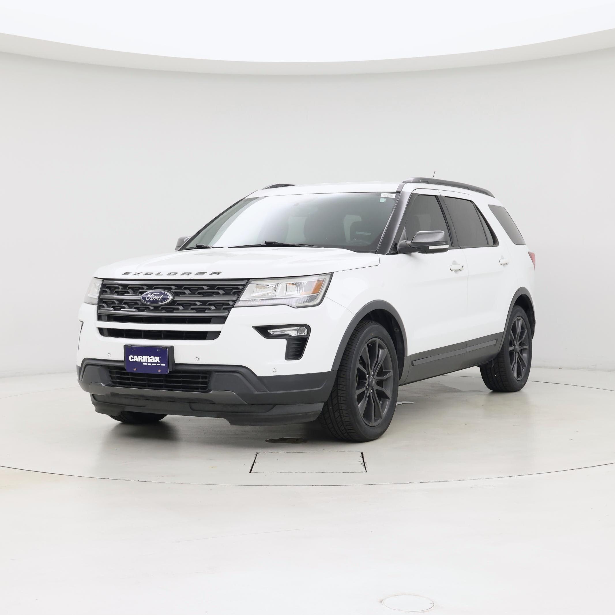 Thumbnail: 2019 Ford Explorer - 4