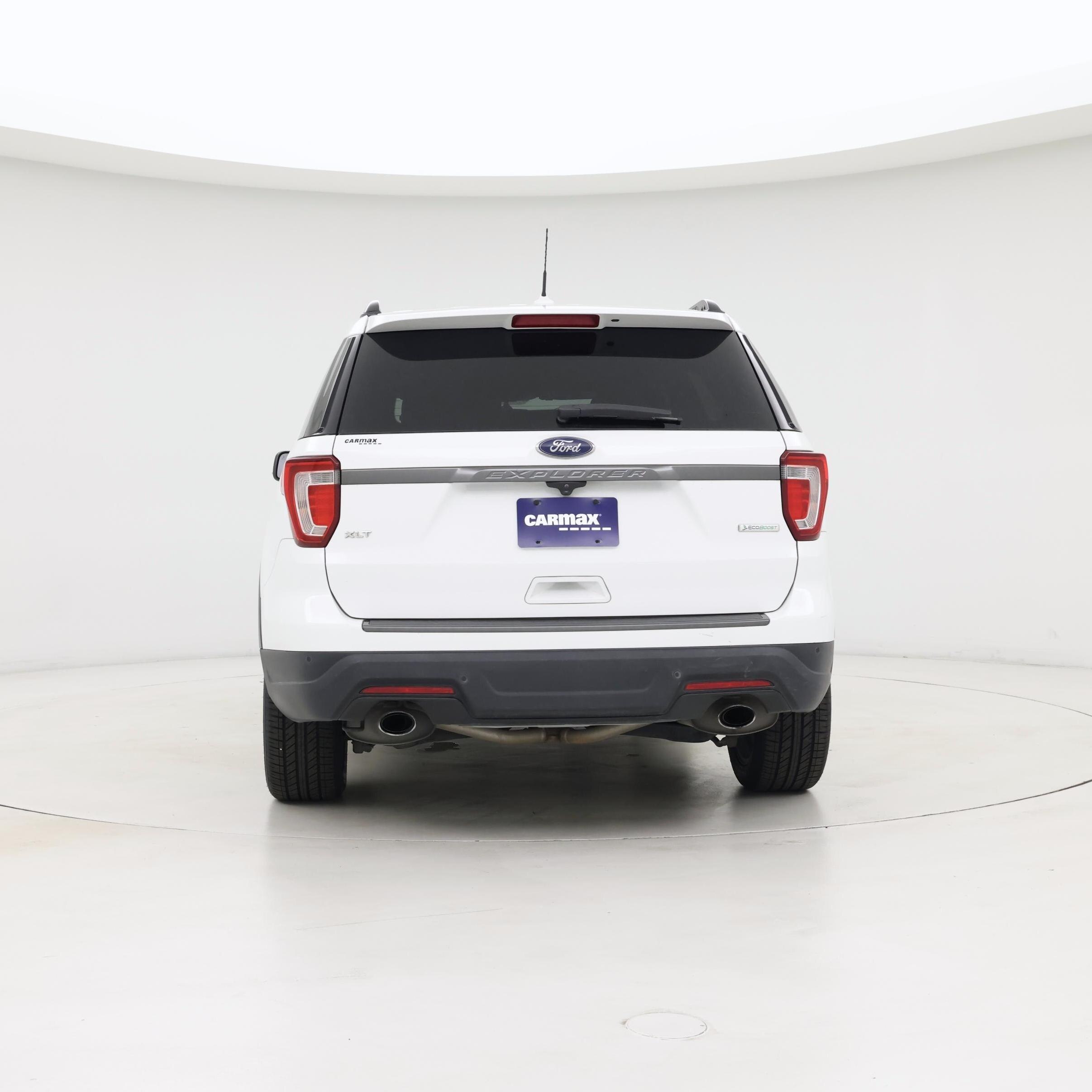 Thumbnail: 2019 Ford Explorer - 6