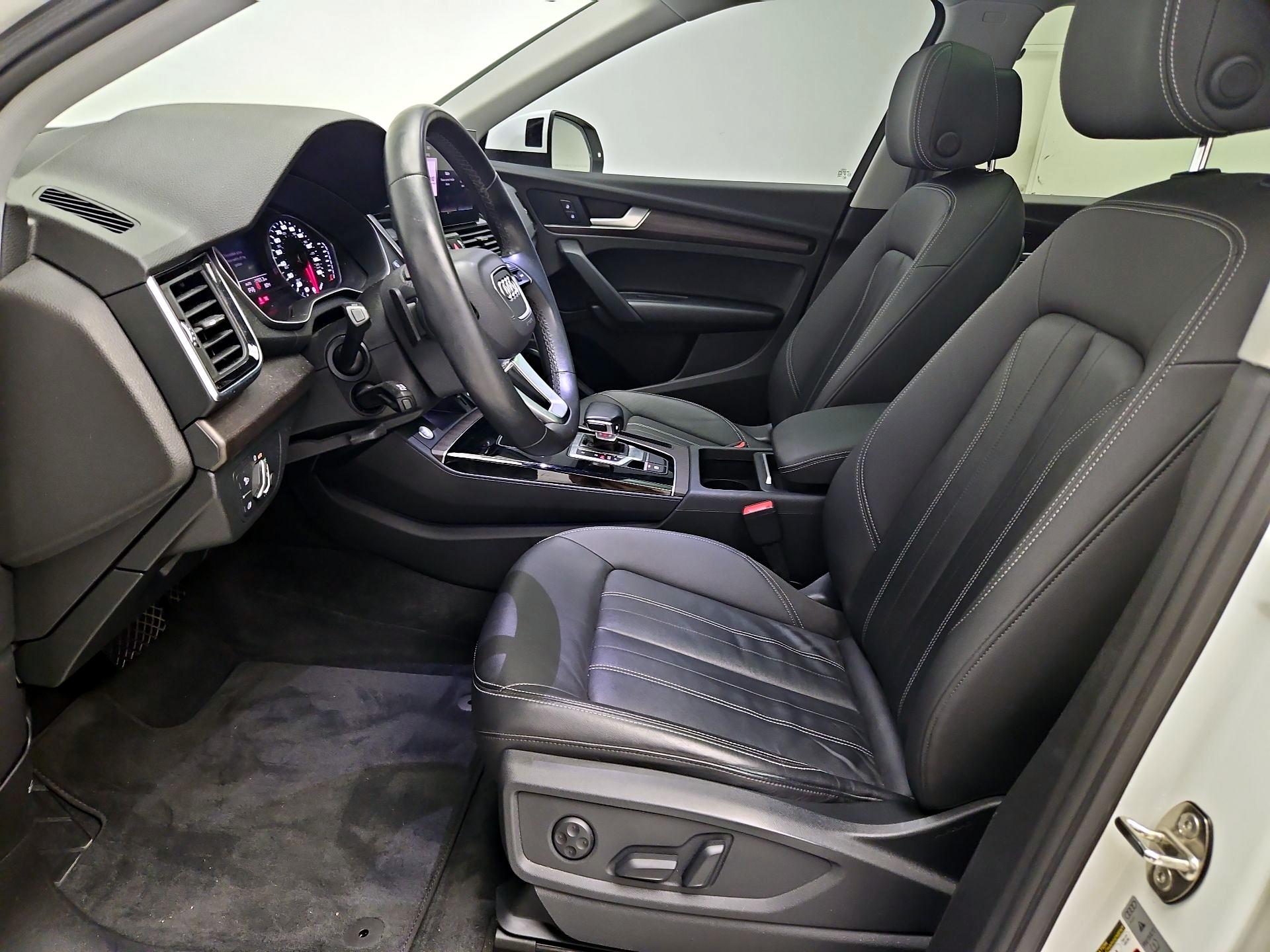 Thumbnail: 2021 Audi Q5 - 11
