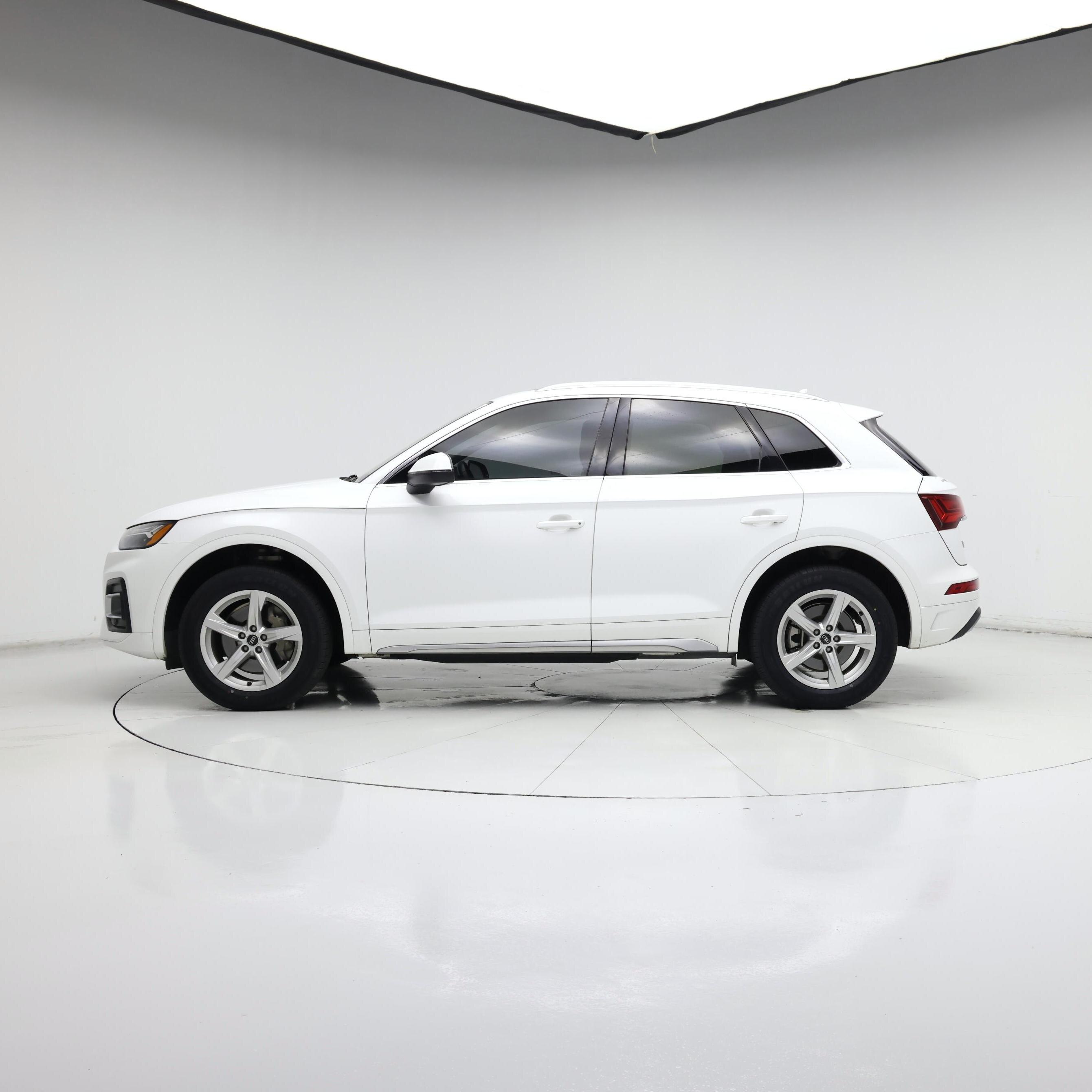 Thumbnail: 2021 Audi Q5 - 3