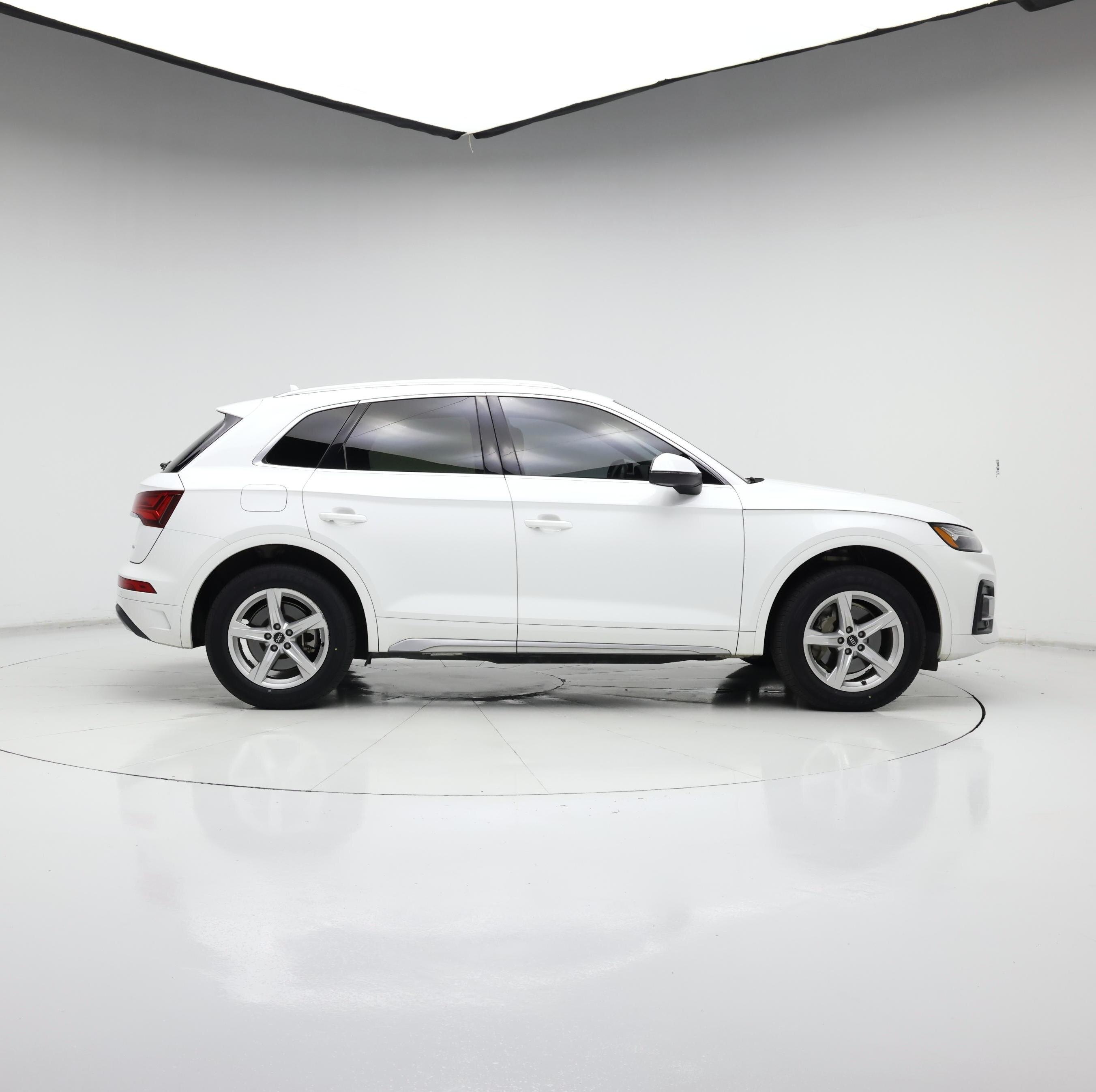 Thumbnail: 2021 Audi Q5 - 7
