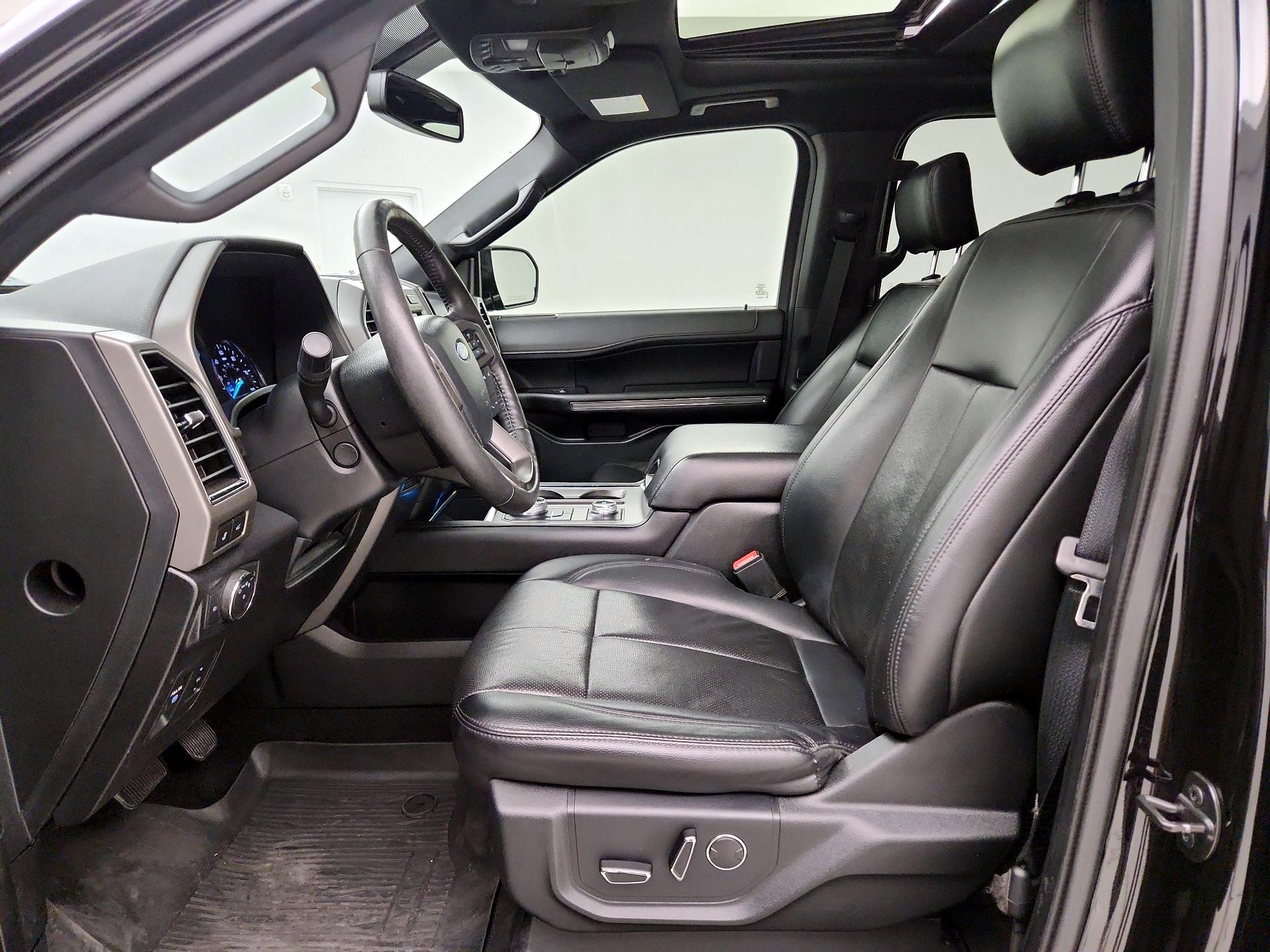 Thumbnail: 2019 Ford Expedition - 11