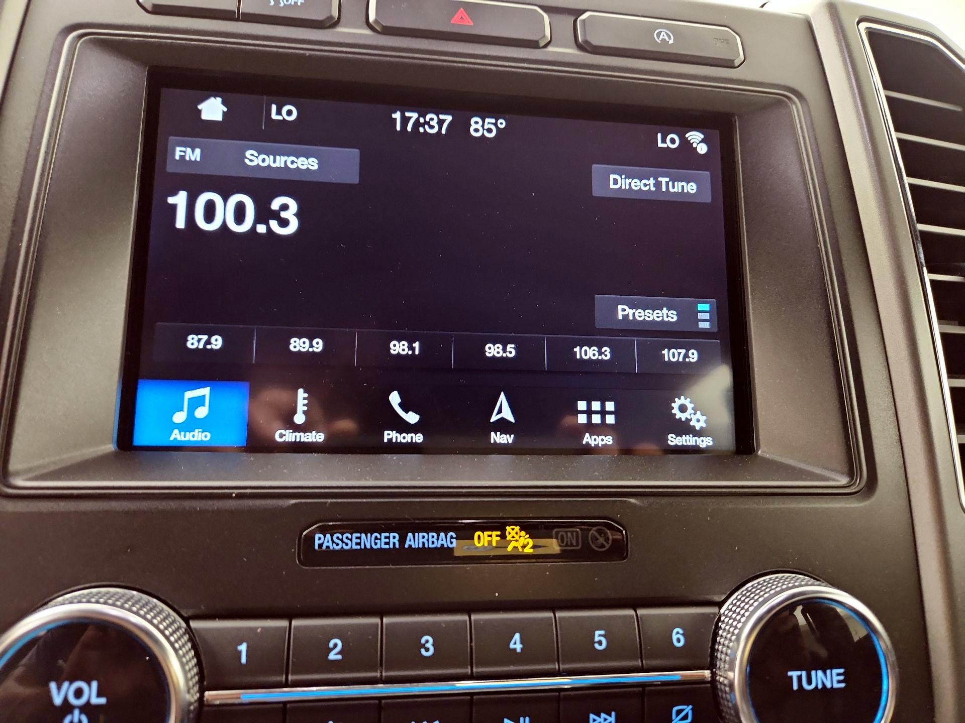 Thumbnail: 2019 Ford Expedition - 16