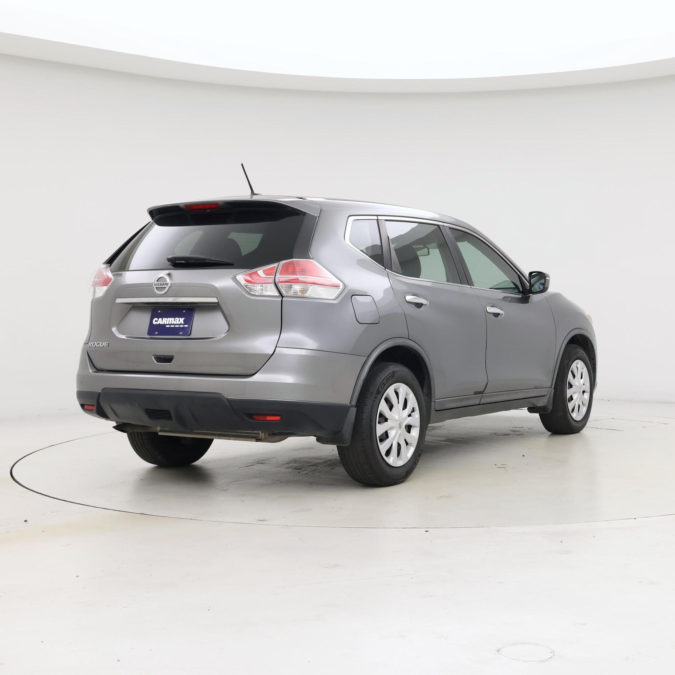 Thumbnail: 2015 Nissan Rogue - 8