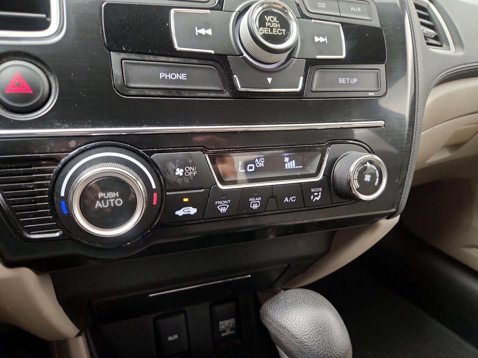 Thumbnail: 2013 Honda Civic - 16