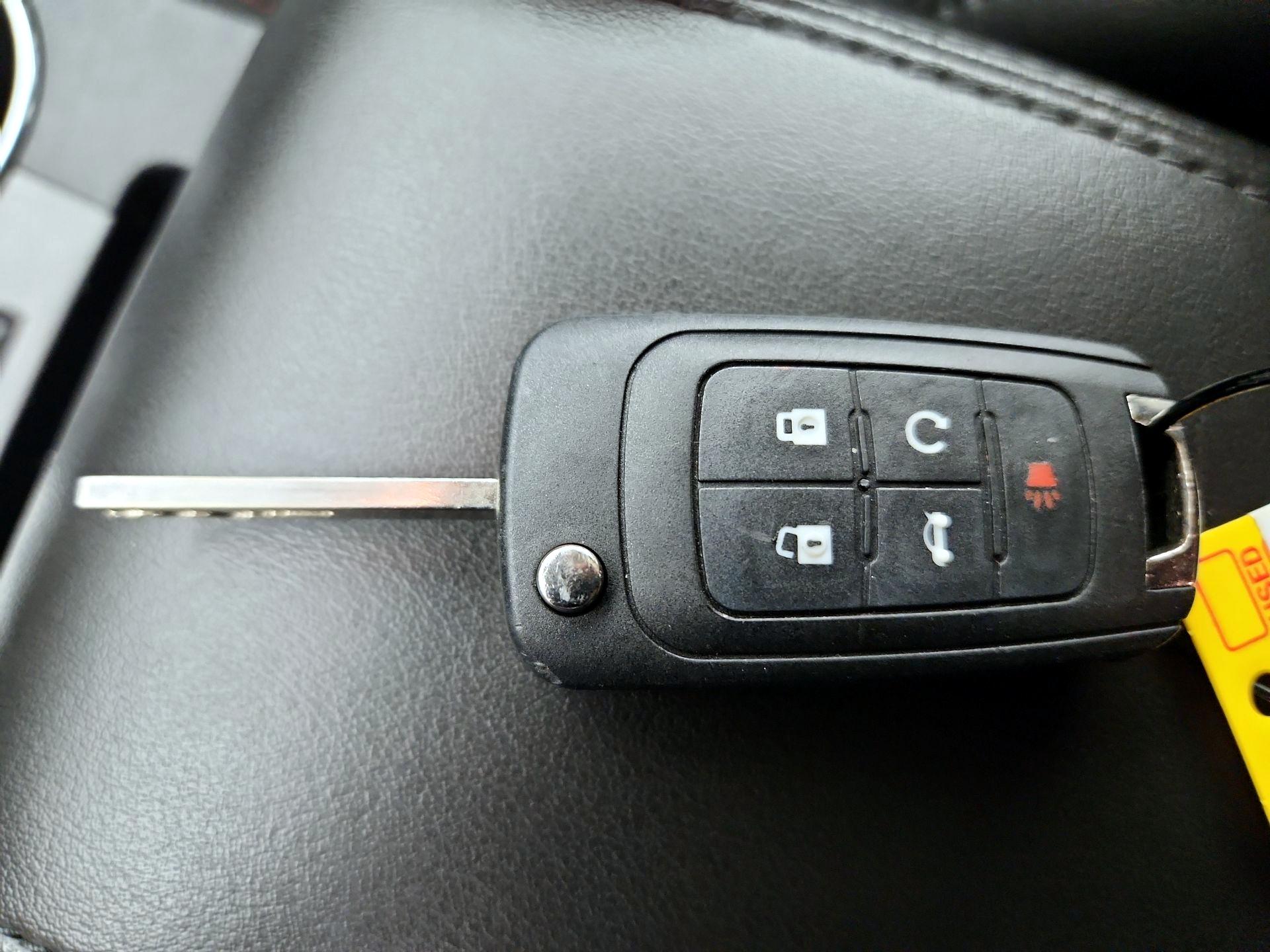 Thumbnail: 2016 GMC Terrain - 18