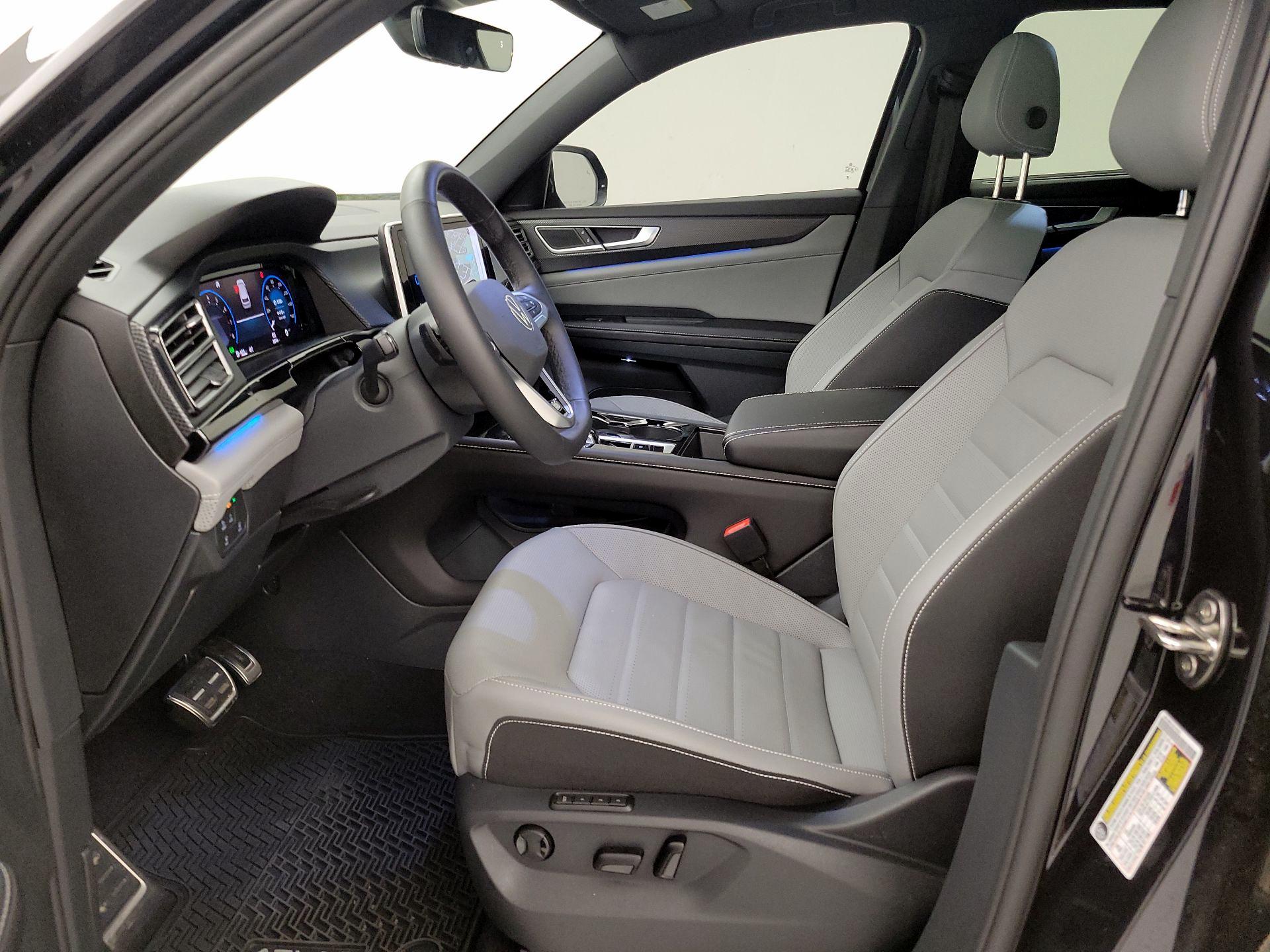 Thumbnail: 2025 Volkswagen Atlas - 11