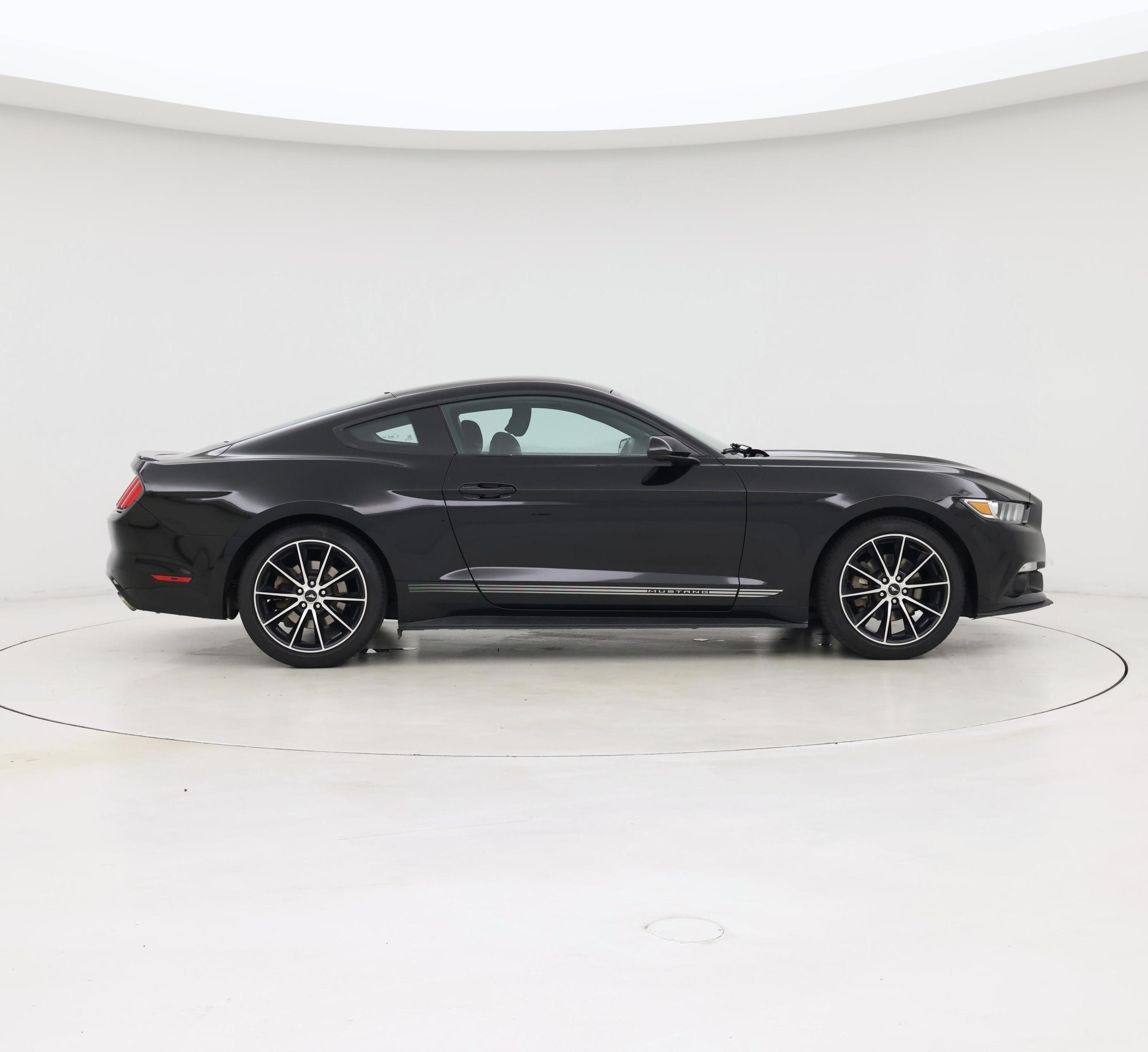 Thumbnail: 2015 Ford Mustang - 7