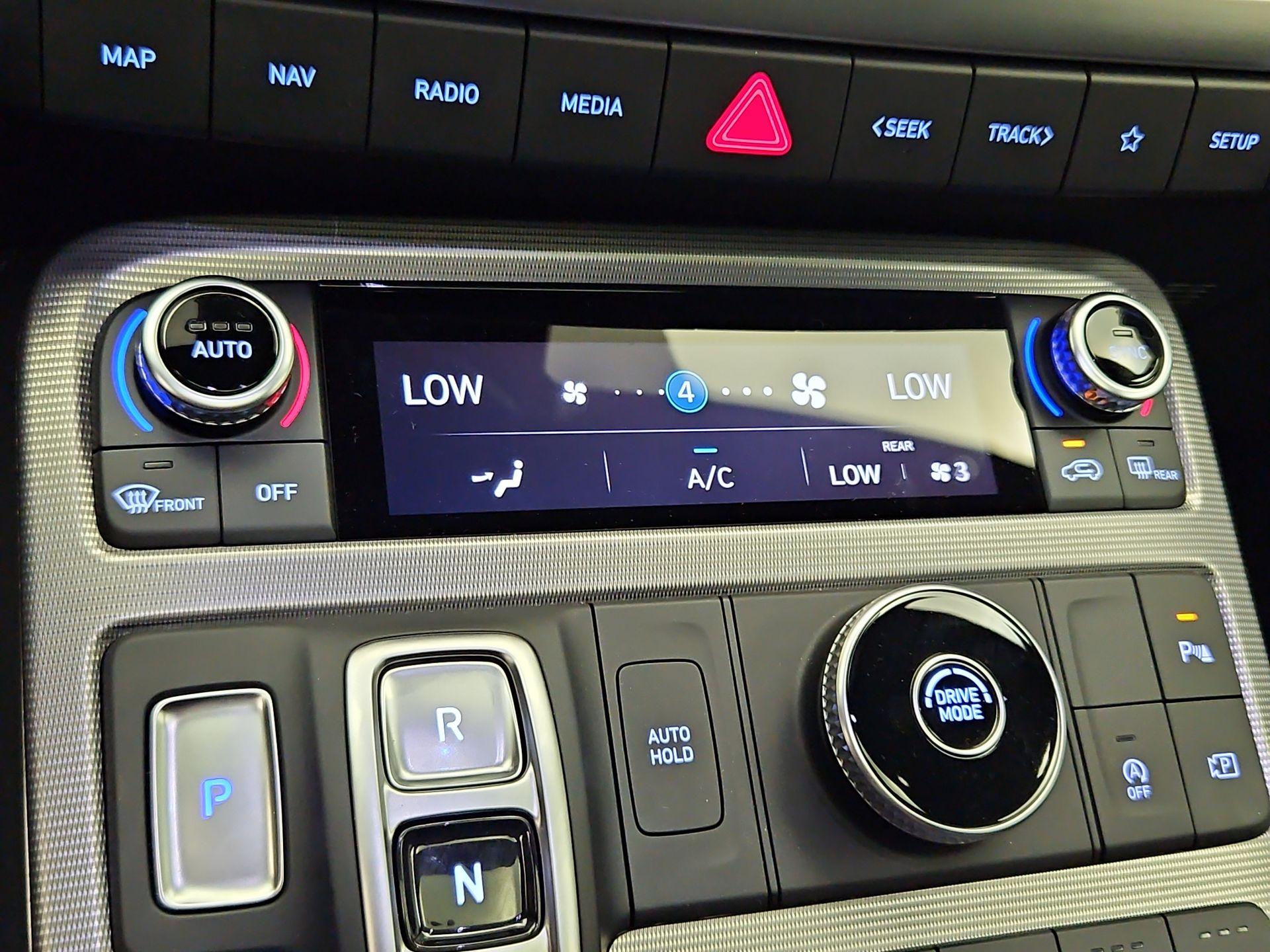 Thumbnail: 2025 Hyundai Palisade - 17