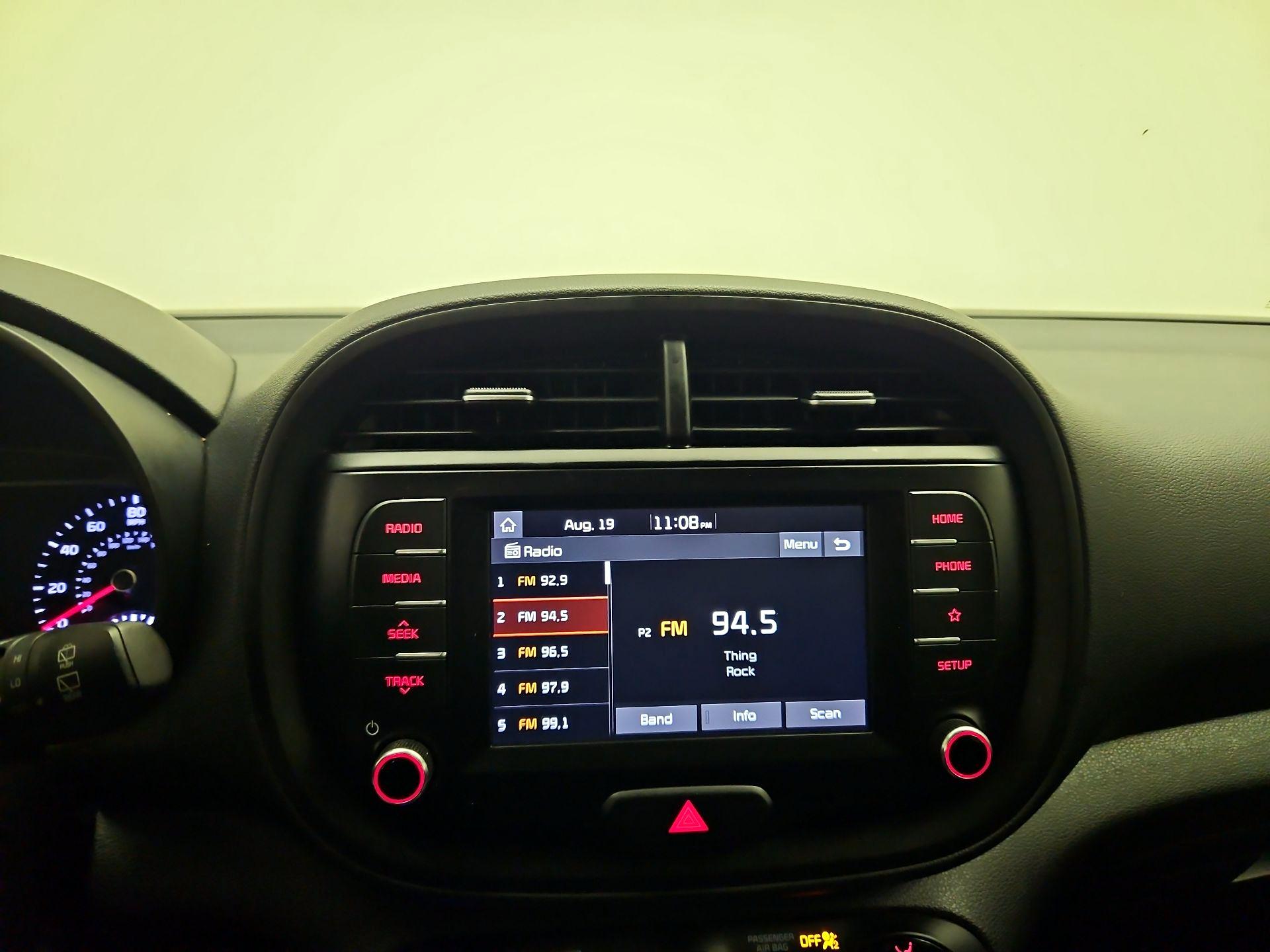 Thumbnail: 2020 Kia Soul - 14