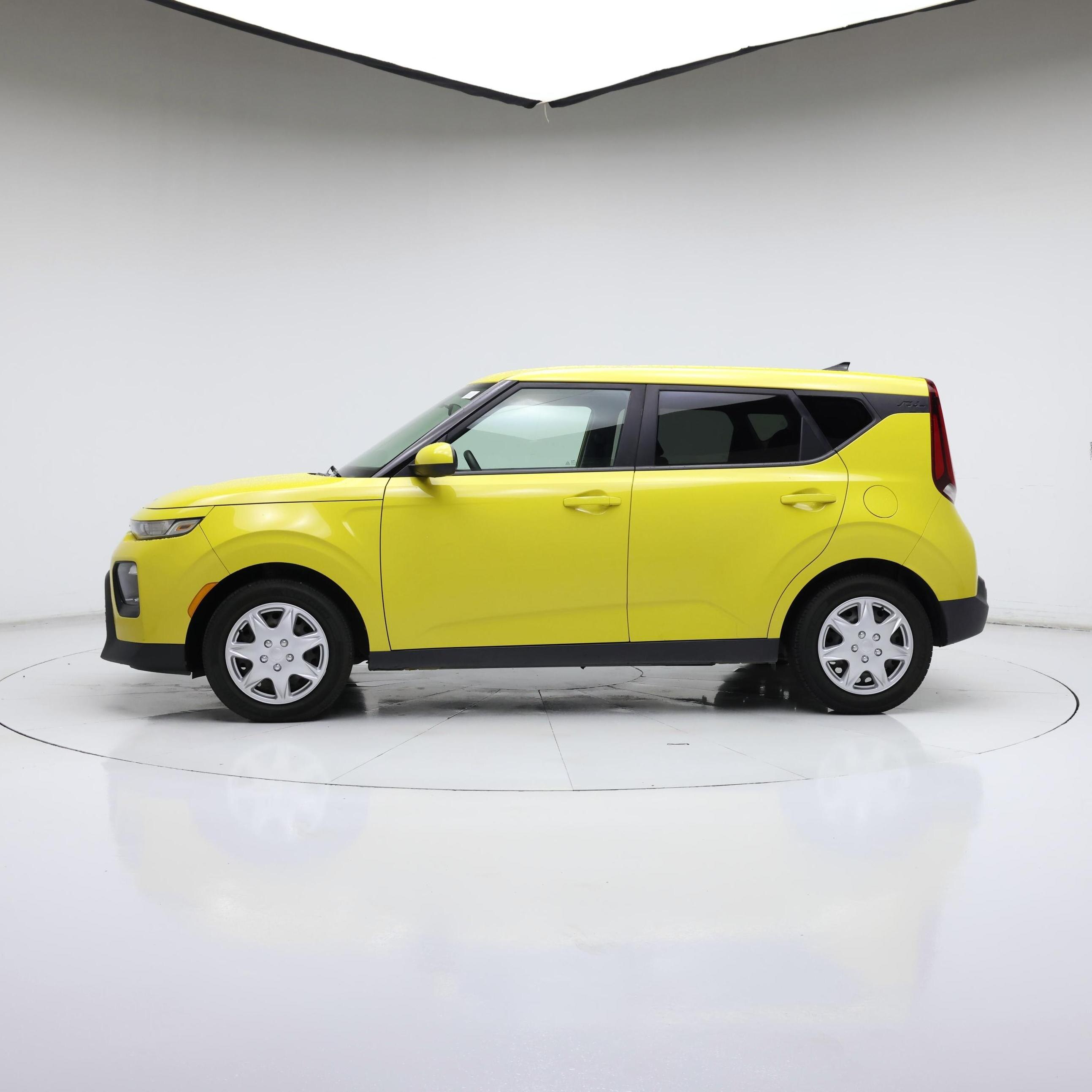 Thumbnail: 2020 Kia Soul - 3