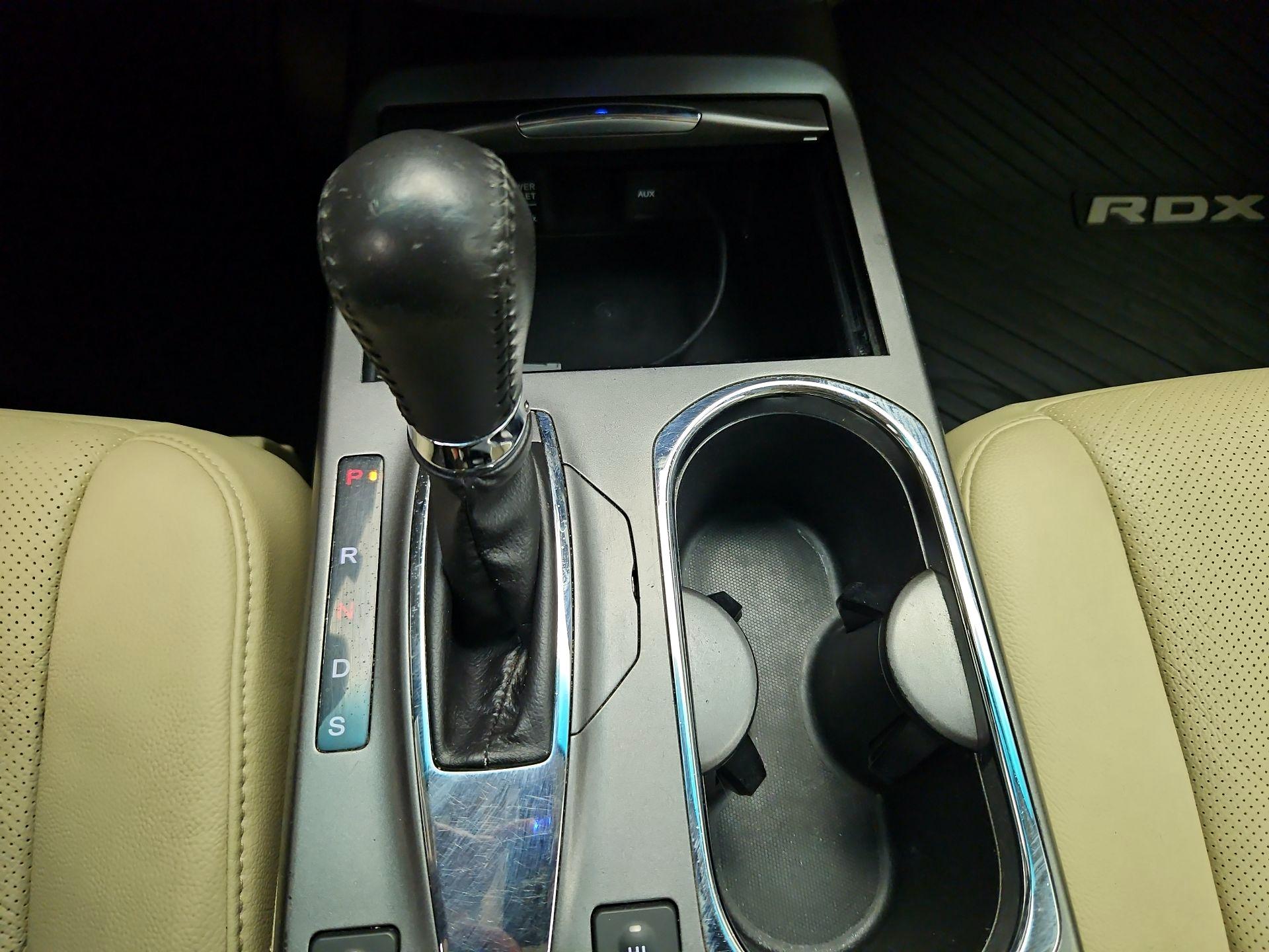 Thumbnail: 2015 Acura RDX - 18