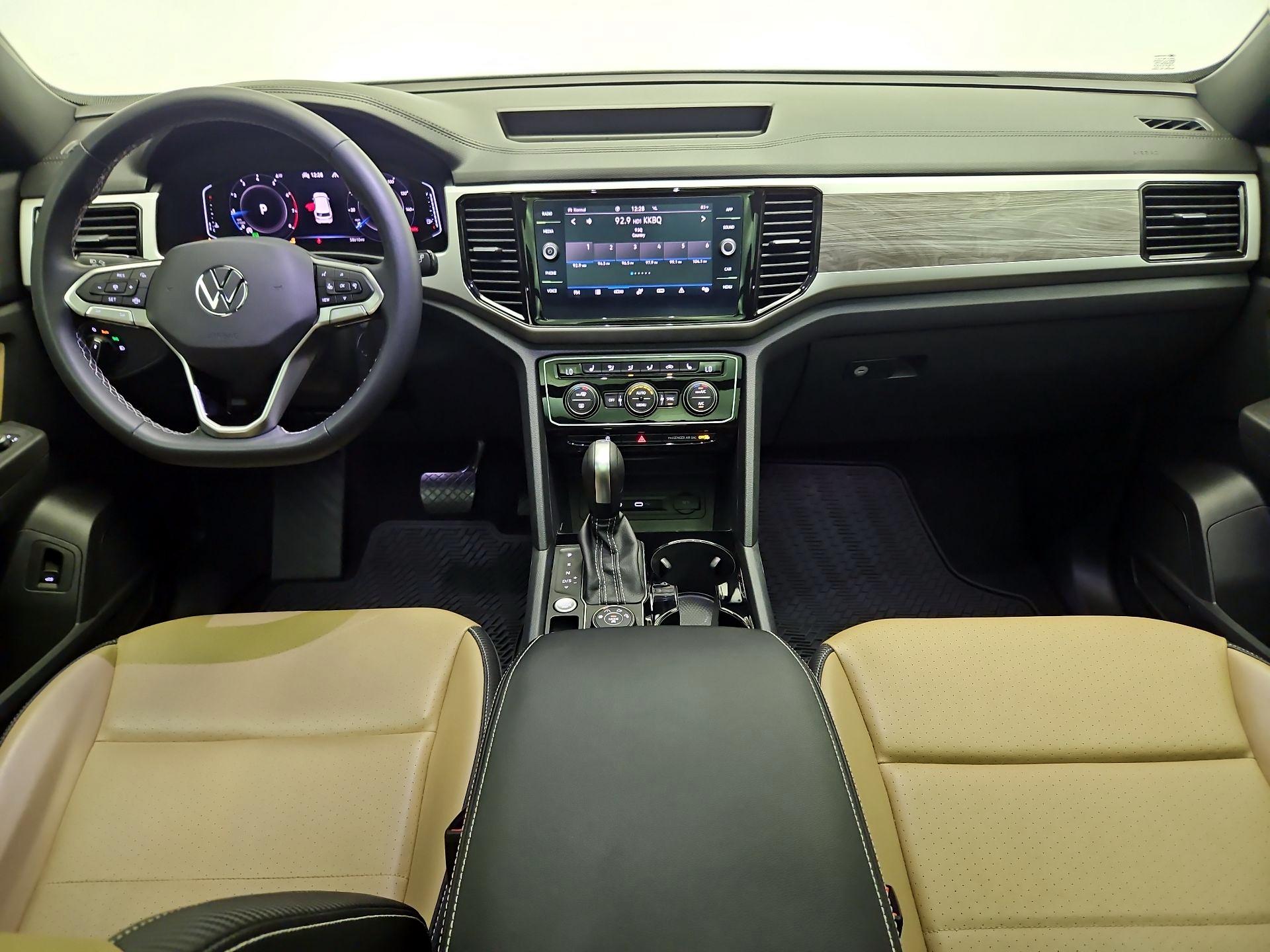 Thumbnail: 2022 Volkswagen Atlas - 9