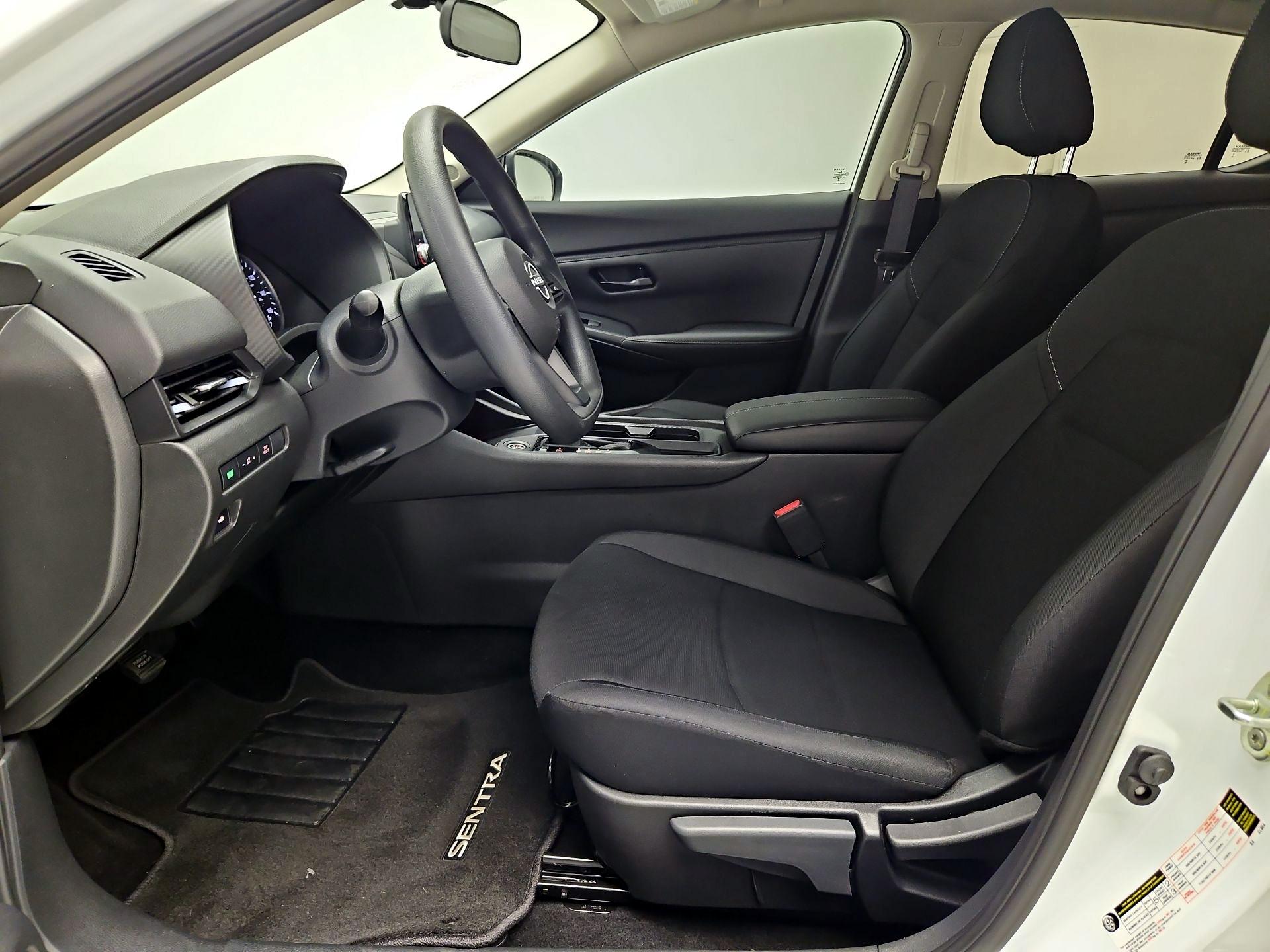 Thumbnail: 2025 Nissan Sentra - 11