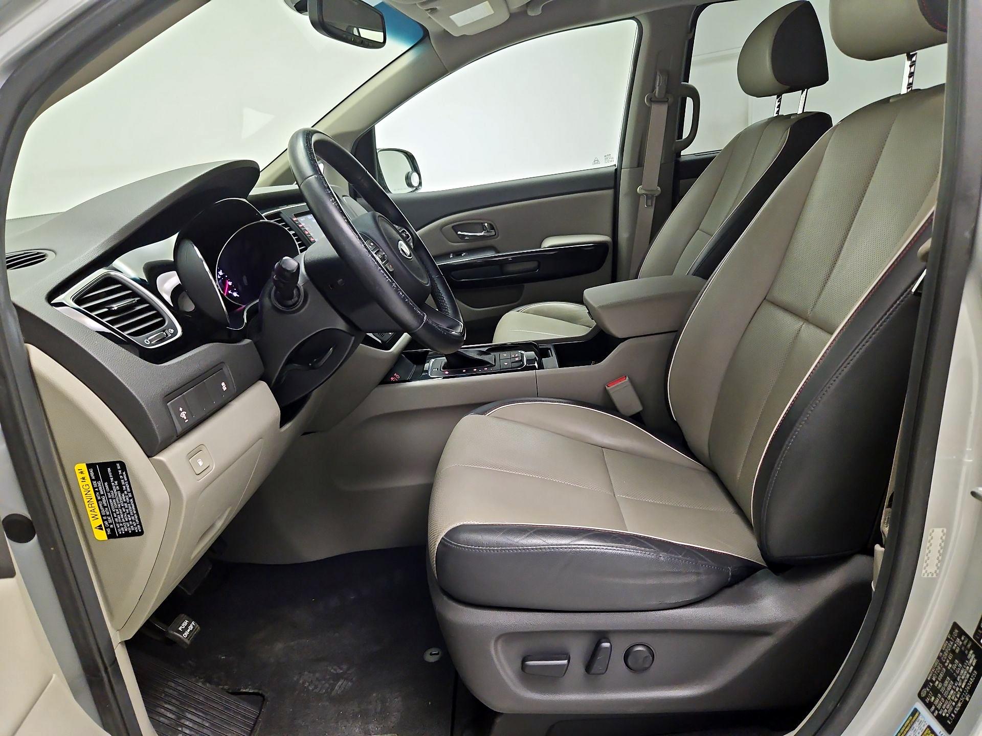 Thumbnail: 2018 Kia Sedona - 11