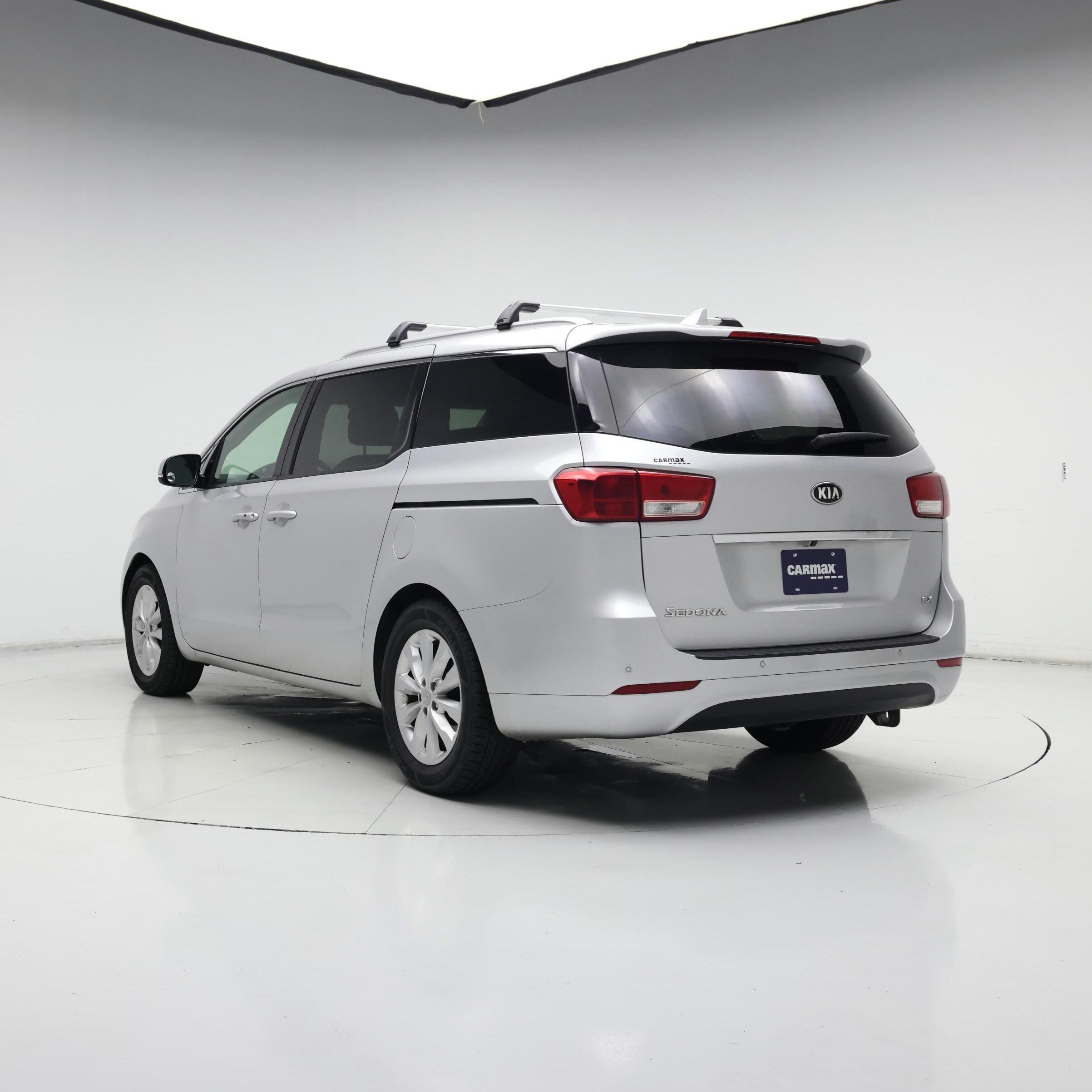 Thumbnail: 2018 Kia Sedona - 2