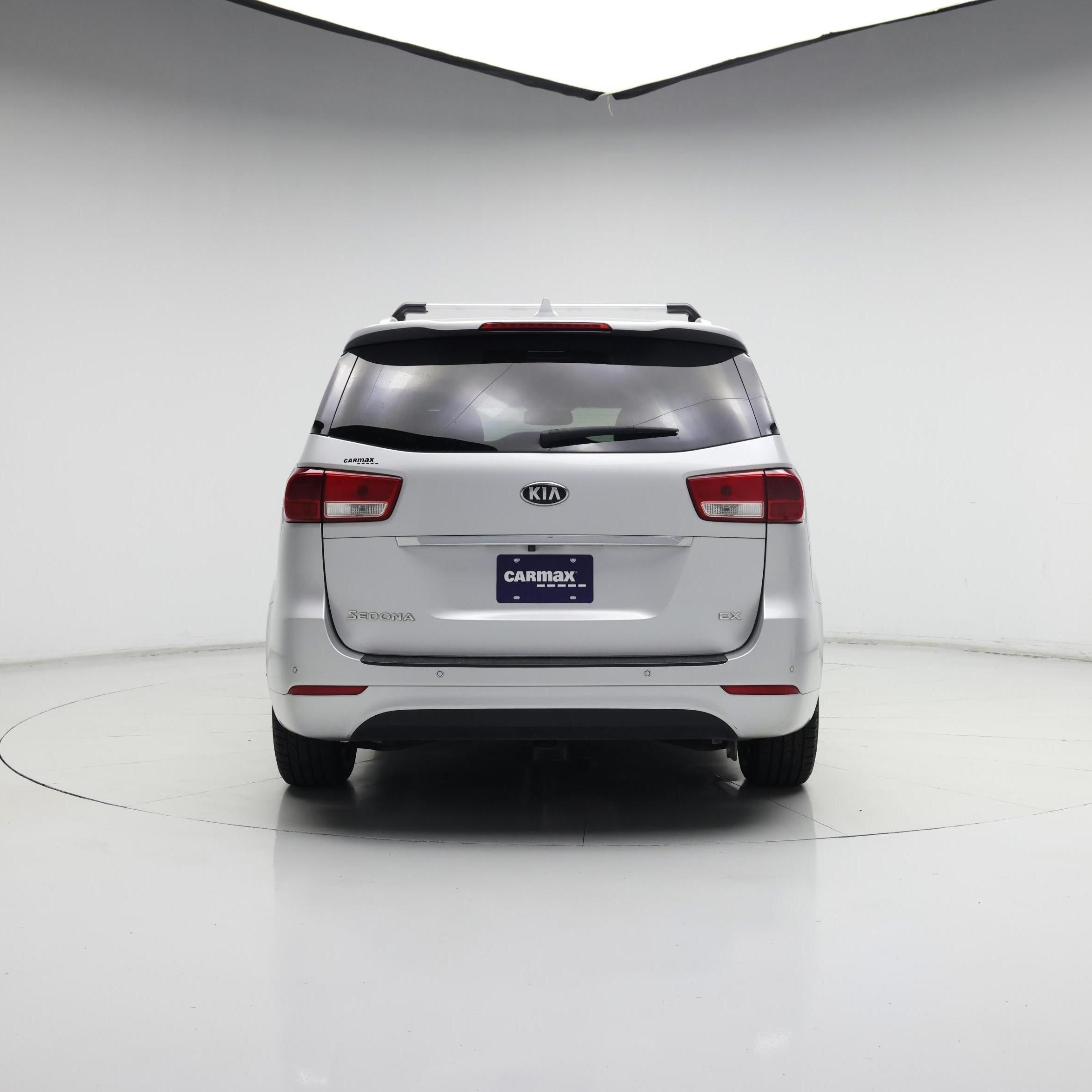 Thumbnail: 2018 Kia Sedona - 6