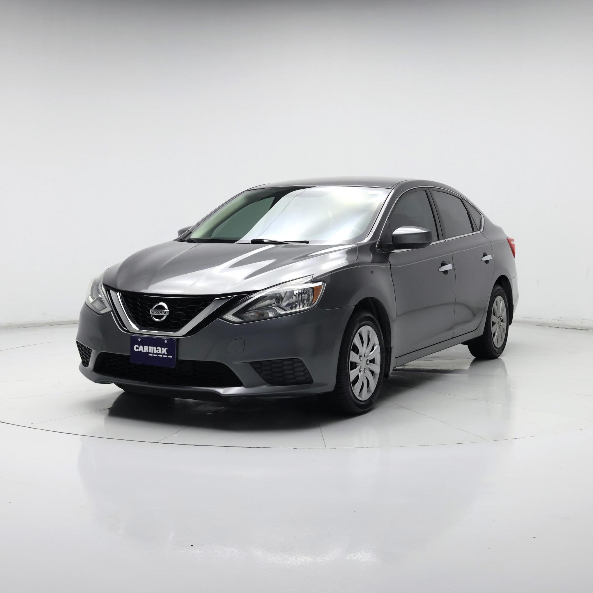Thumbnail: 2016 Nissan Sentra - 4