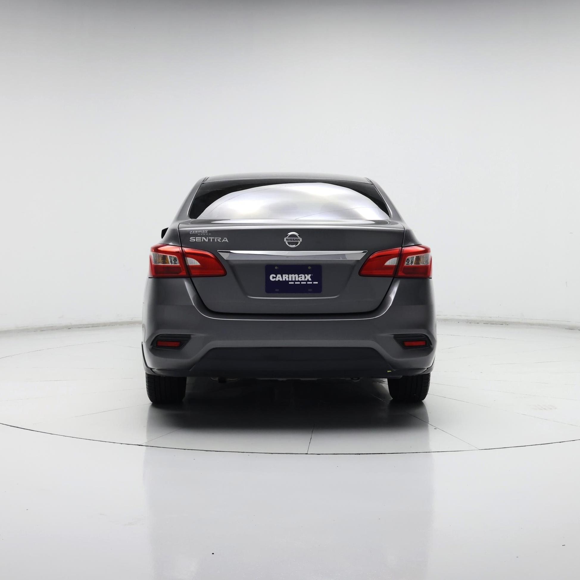 Thumbnail: 2016 Nissan Sentra - 6