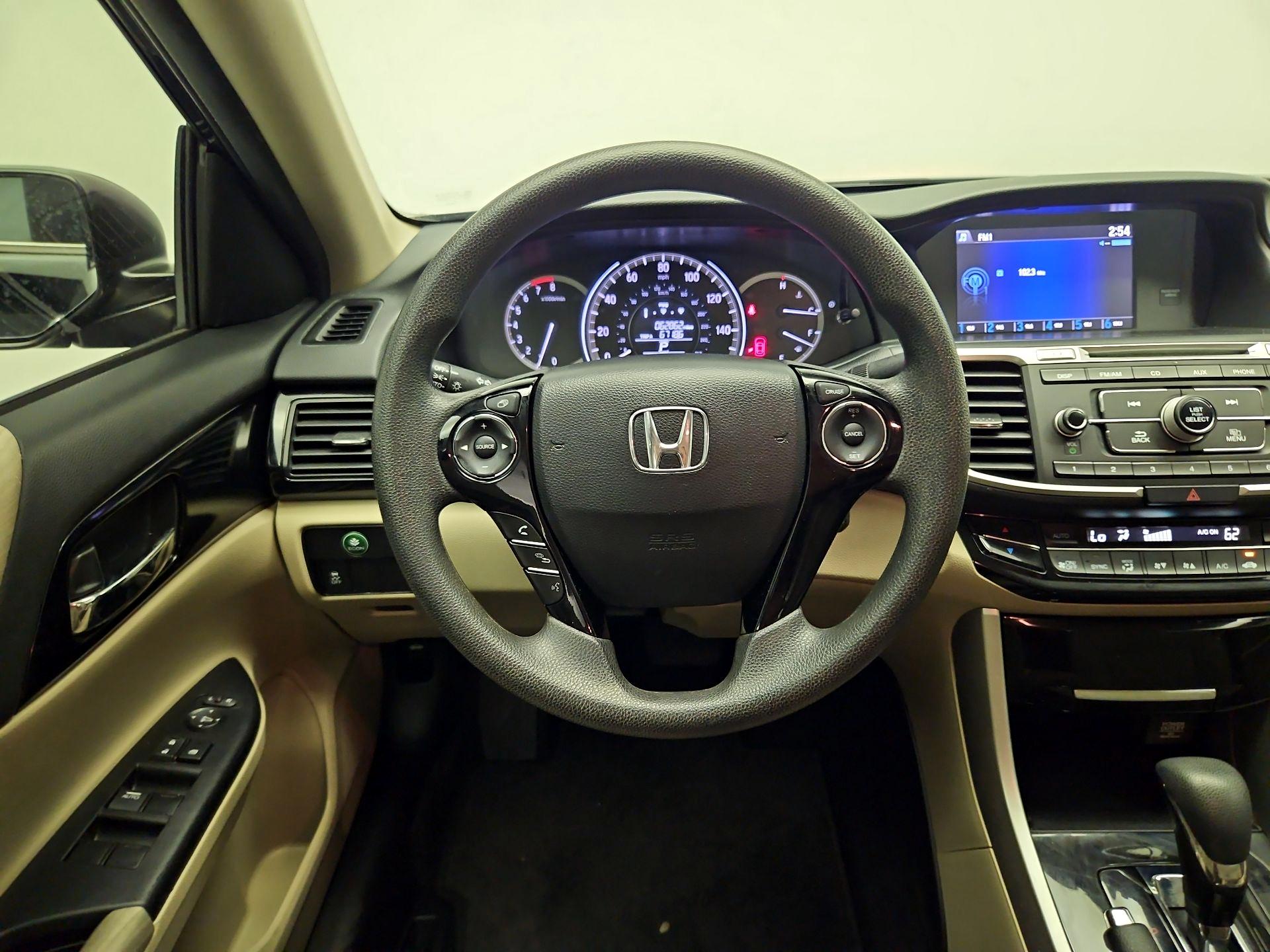 Thumbnail: 2017 Honda Accord - 10