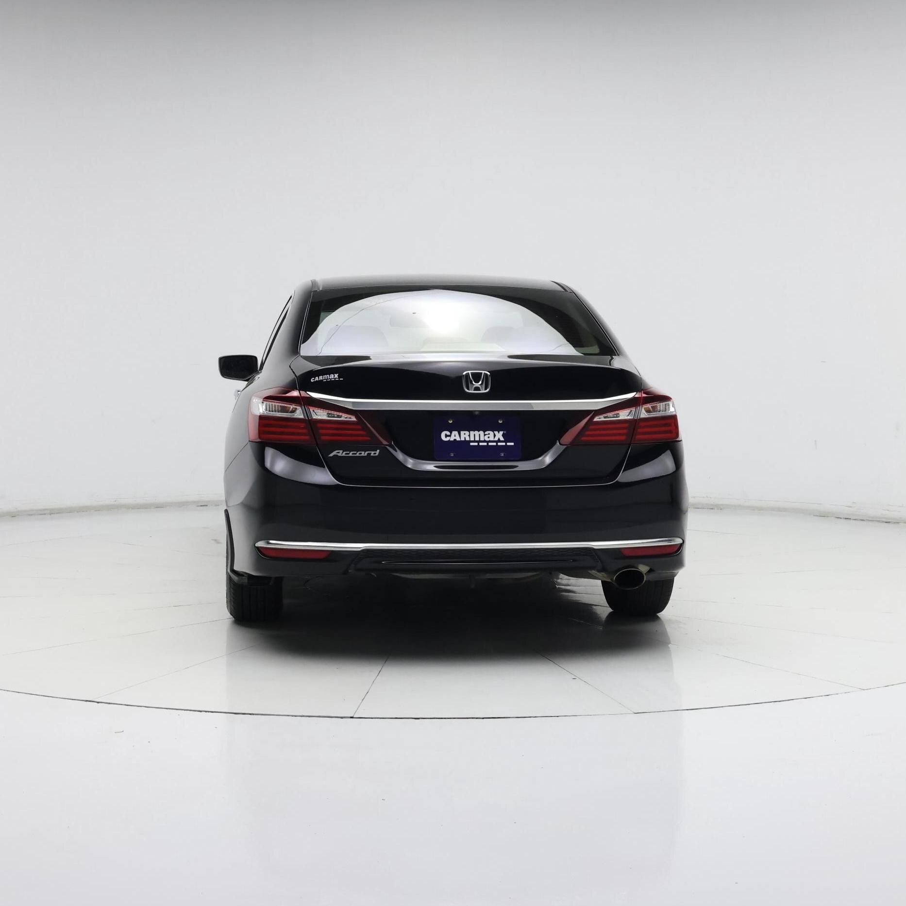 Thumbnail: 2017 Honda Accord - 6