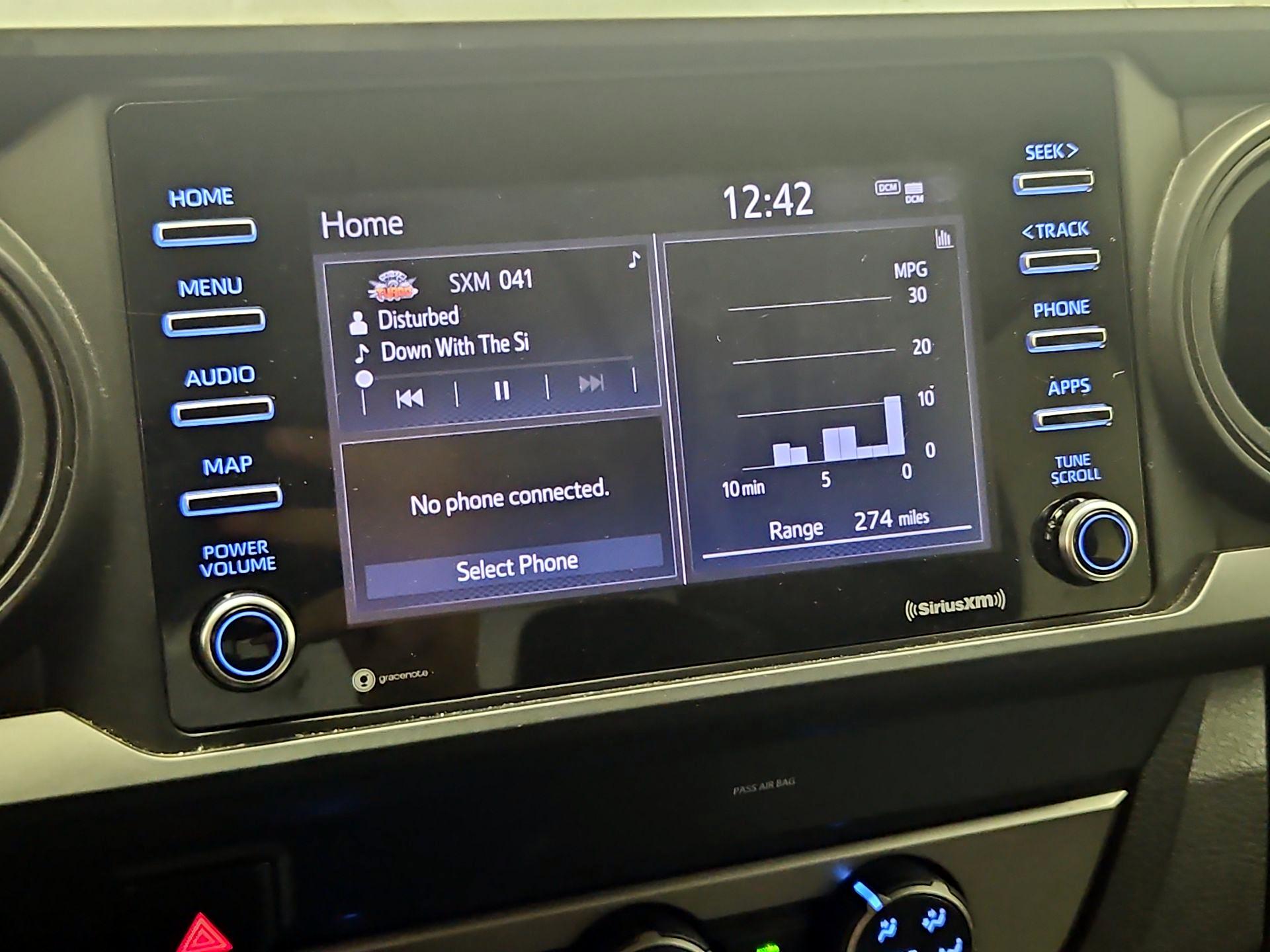 Thumbnail: 2021 Toyota Tacoma - 16