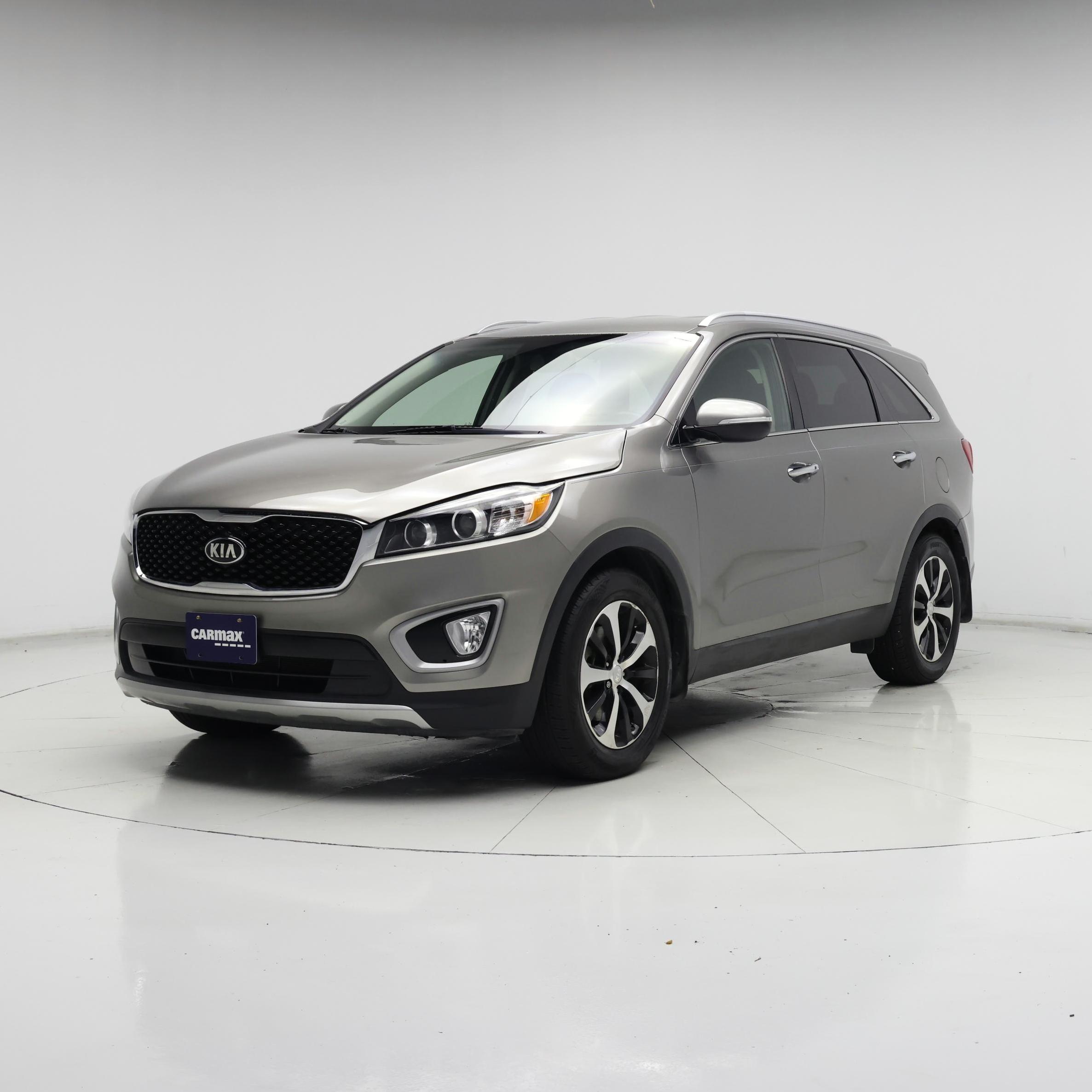 Thumbnail: 2018 Kia Sorento - 4