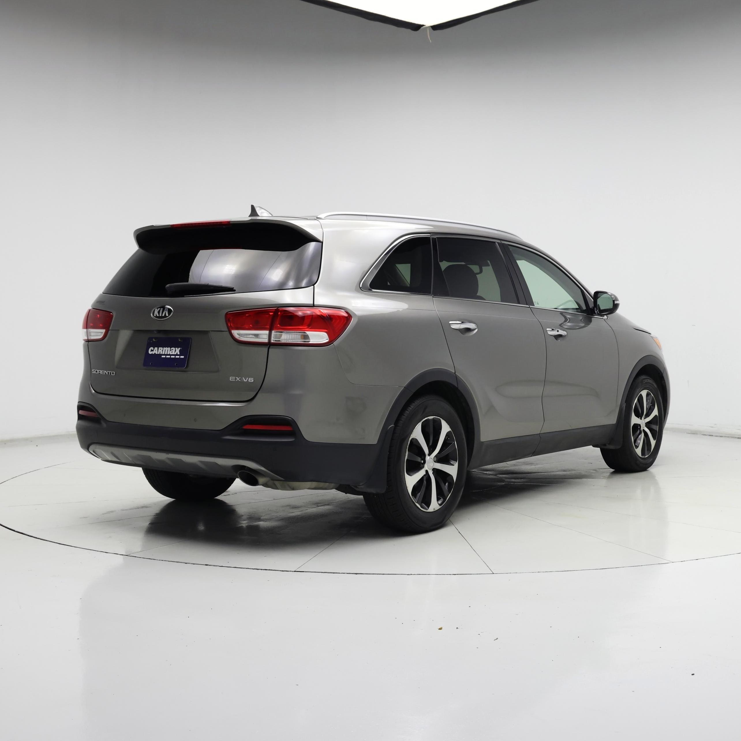 Thumbnail: 2018 Kia Sorento - 8
